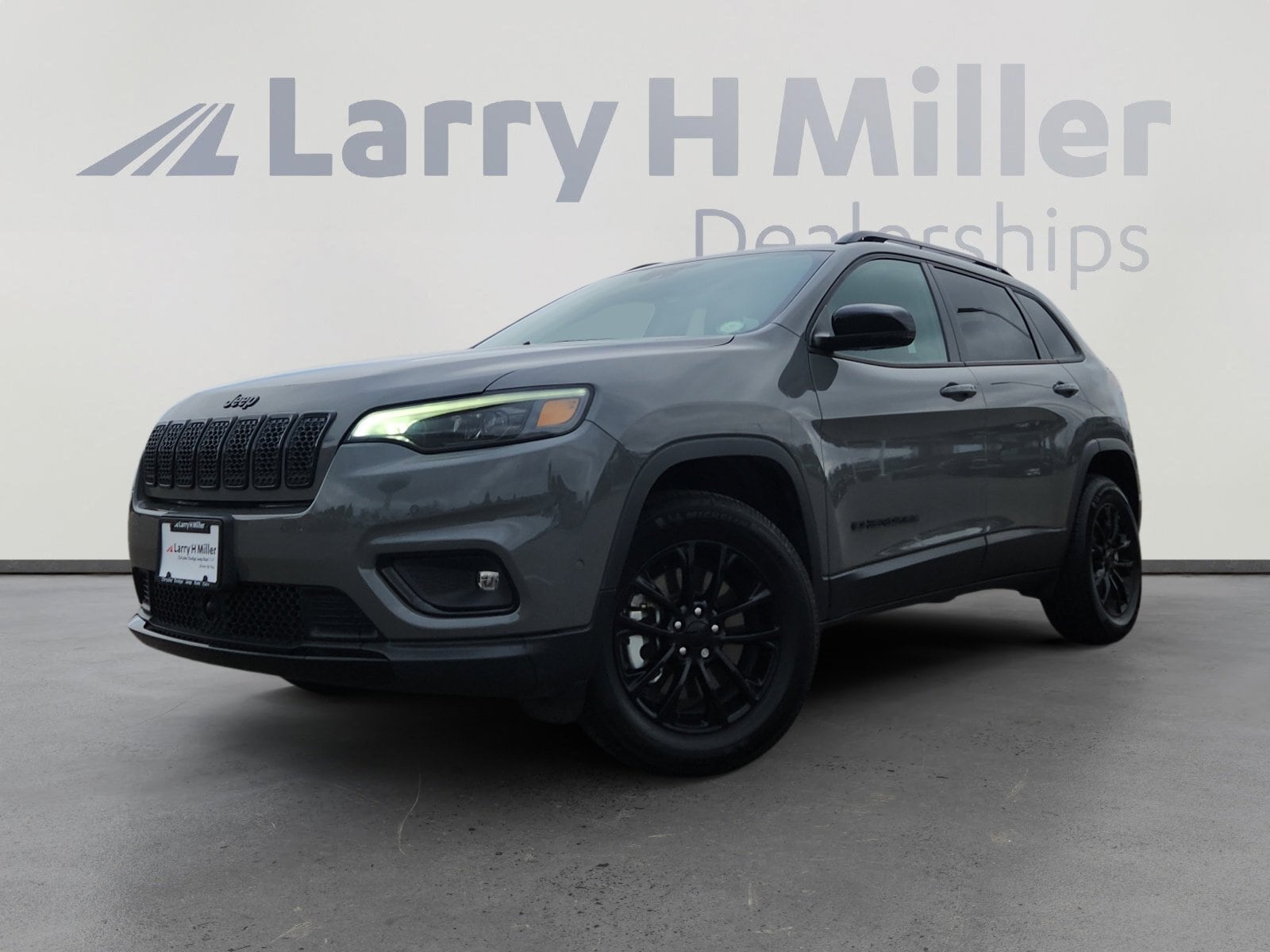 2023 Jeep Cherokee Altitude Lux
