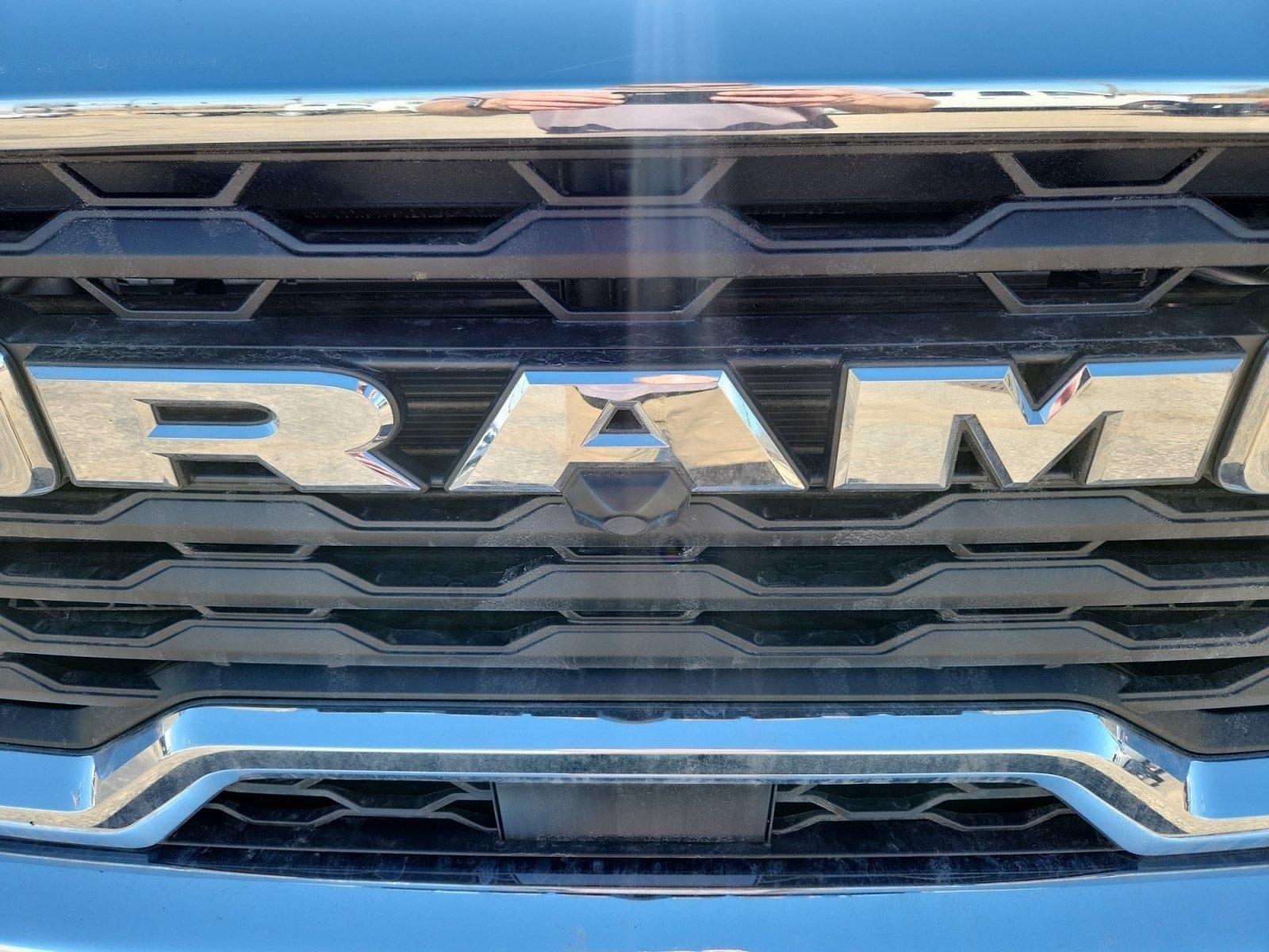 2025 RAM 3500 Chassis Tradesman - Photo 23
