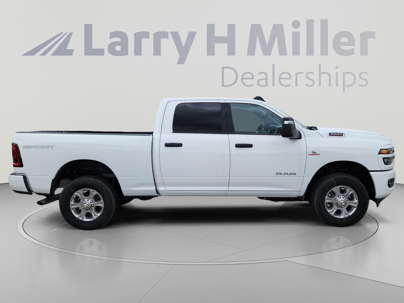 2025 RAM 2500 Big Horn - Photo 6