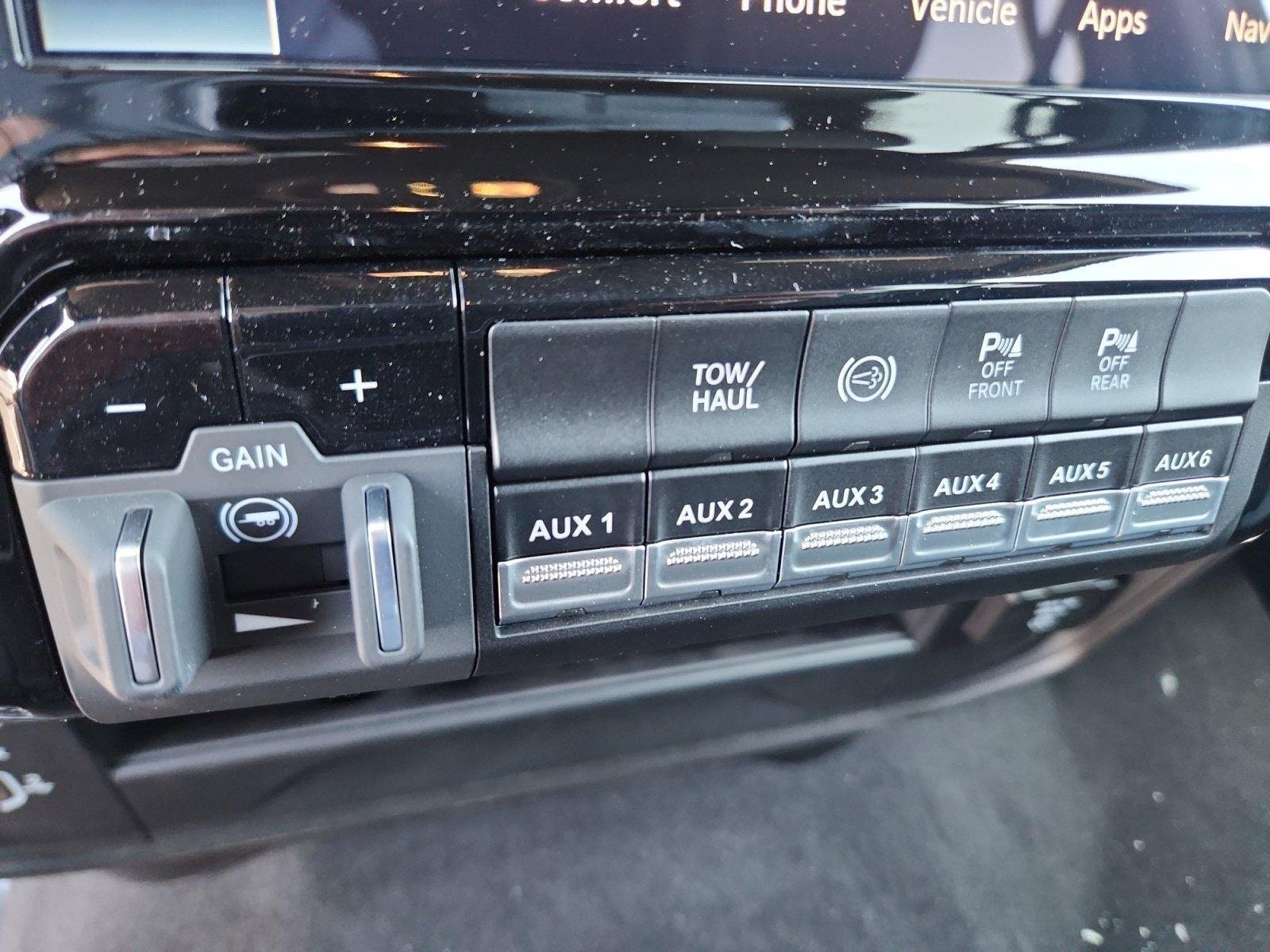 2025 RAM 2500 Tradesman - Photo 33