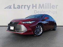 Used 2022 Toyota Avalon XLE Sedan for sale in Denver, CO