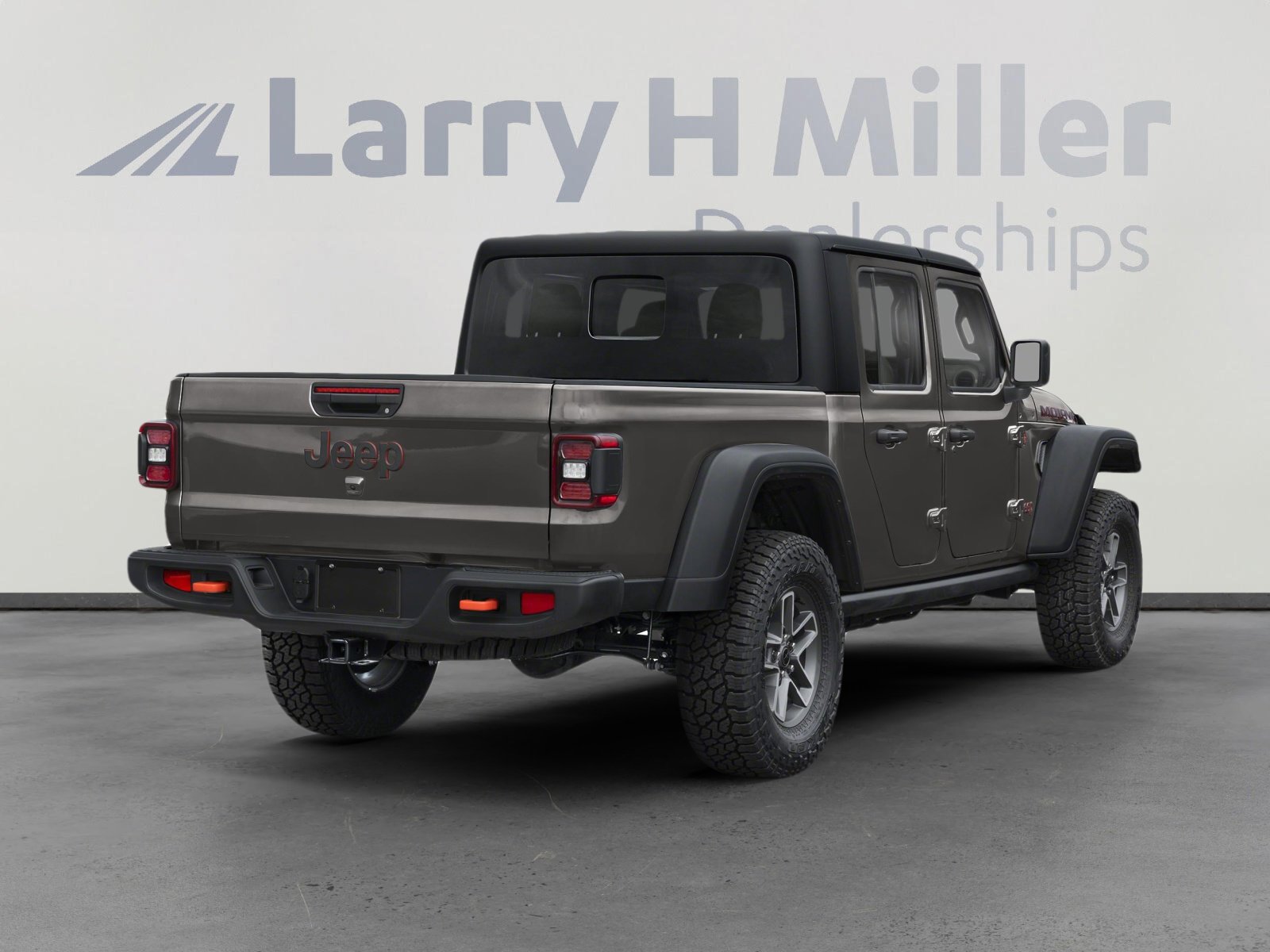 2026 Jeep Gladiator Mojave photo 3