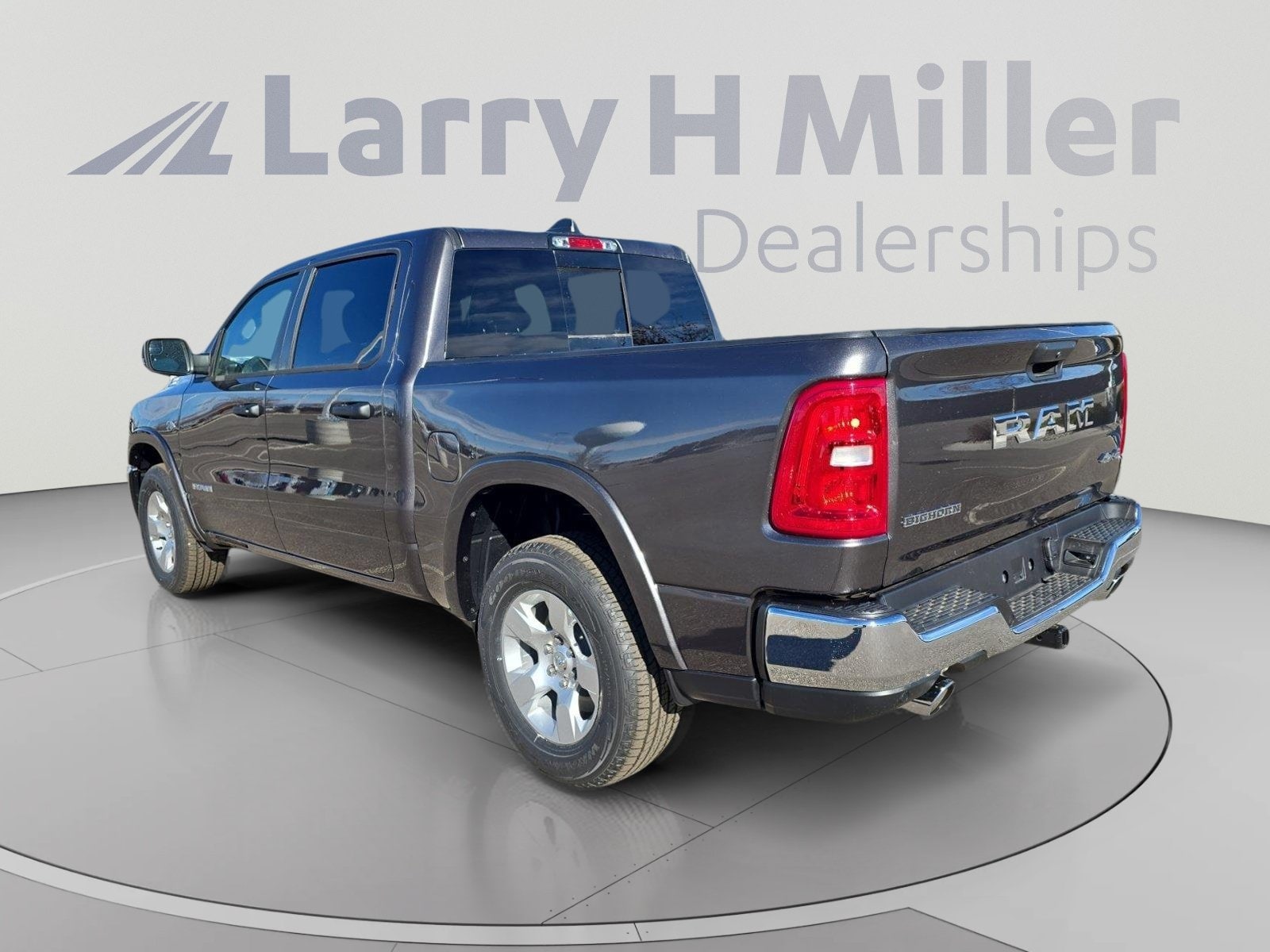 2026 RAM 1500 Big Horn/Lone Star - Photo 3
