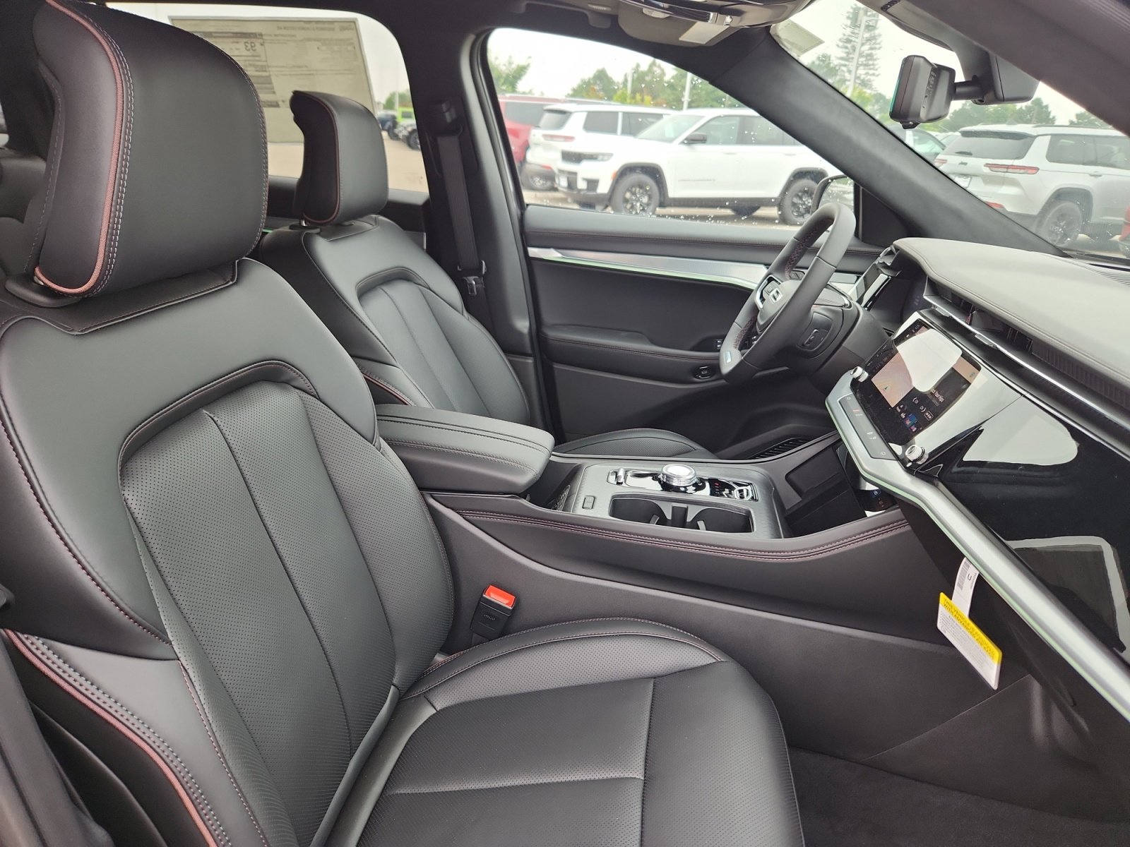 2025 Jeep Wagoneer S Launch Edition - Photo 19