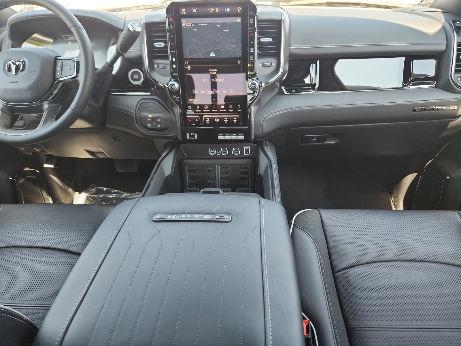2025 RAM 2500 Limited - Photo 20