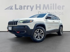 Used 2019 Jeep Cherokee Trailhawk 4x4 SUV for sale in Denver, CO