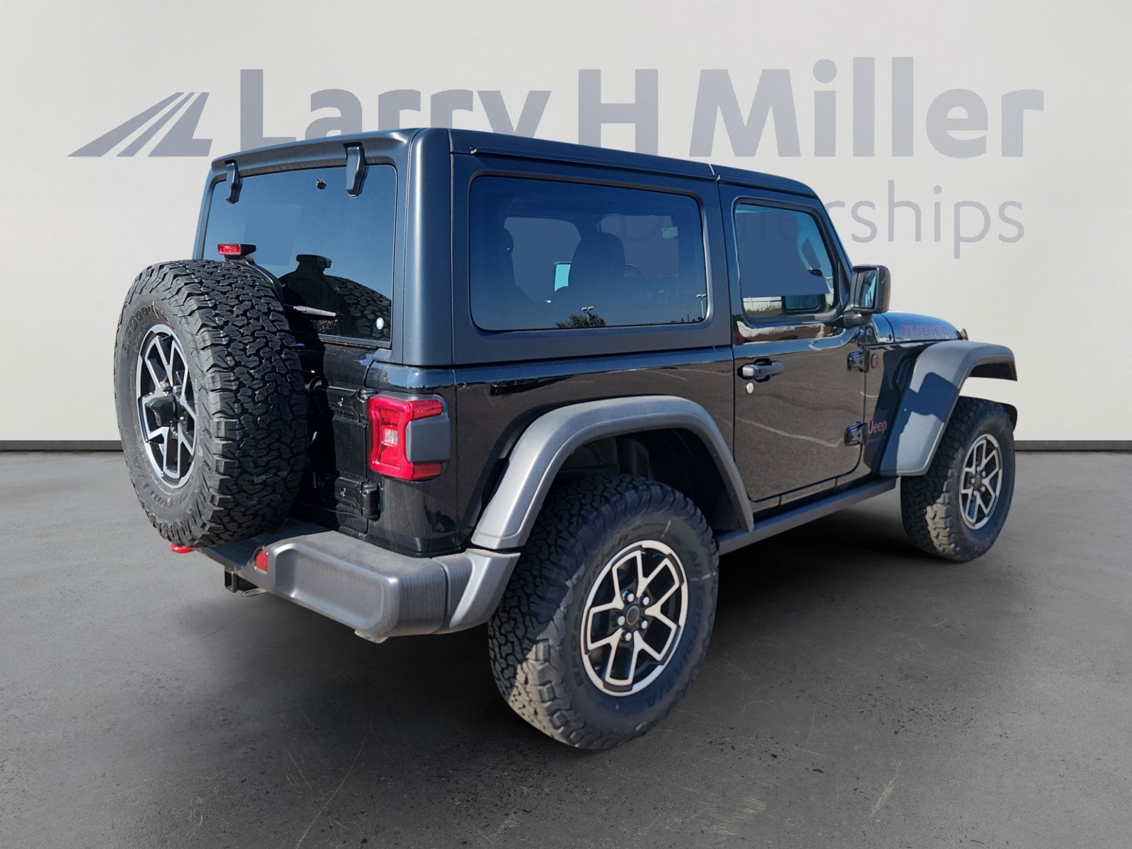 2025 Jeep Wrangler 2-Door Rubicon - Photo 5