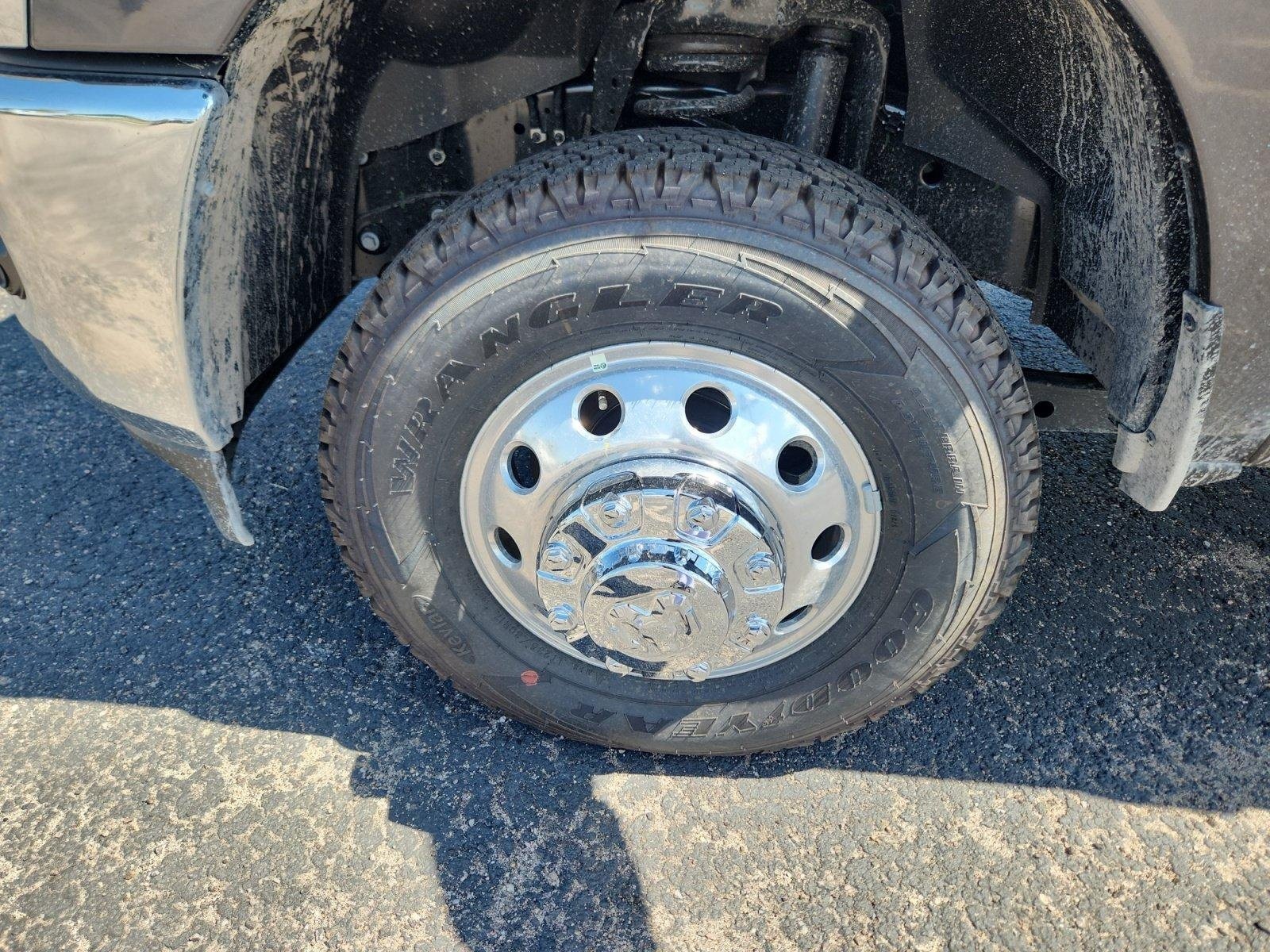 2025 RAM 3500 Chassis Tradesman - Photo 26