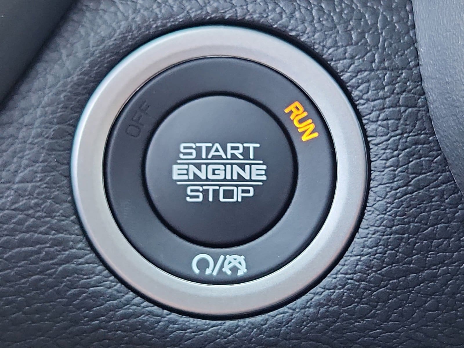 2025 RAM 2500 Laramie - Photo 30