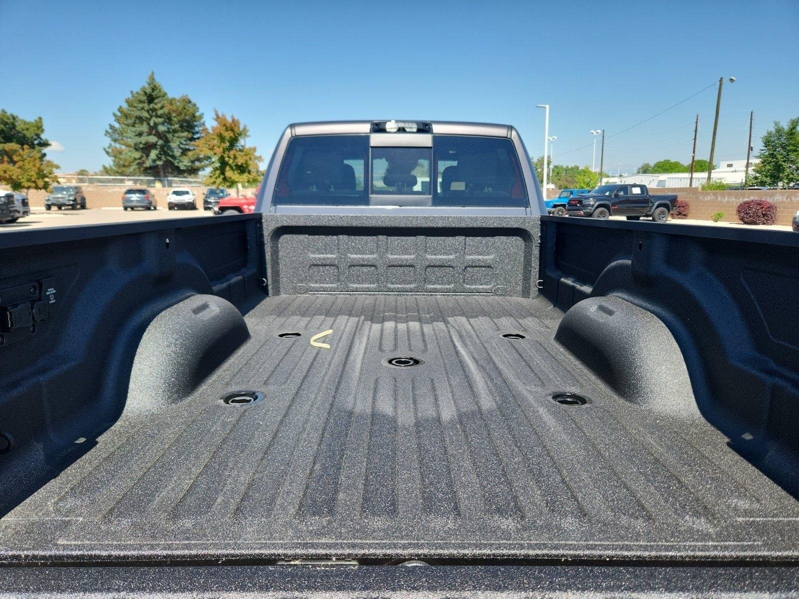 2025 RAM 2500 Tradesman - Photo 34
