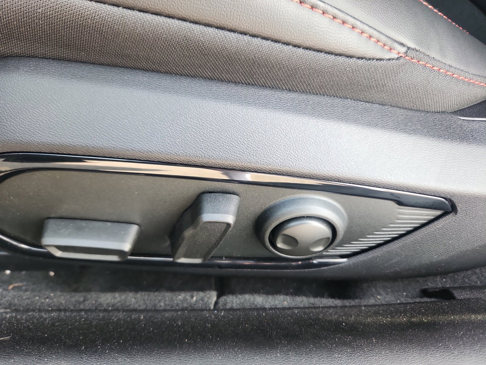 2025 Dodge Charger Daytona R/T - Photo 14