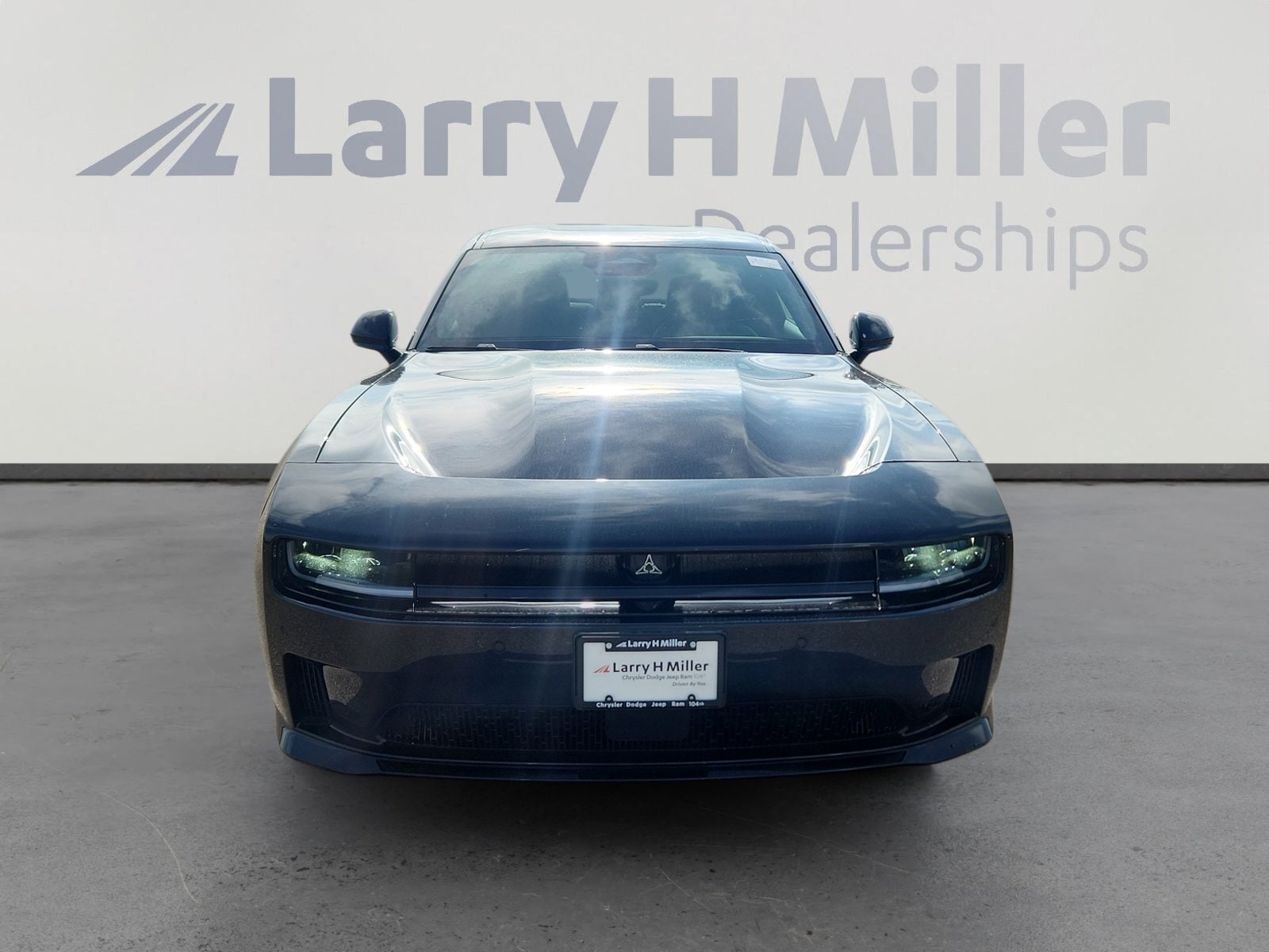 2025 Dodge Charger Daytona R/T - Photo 8
