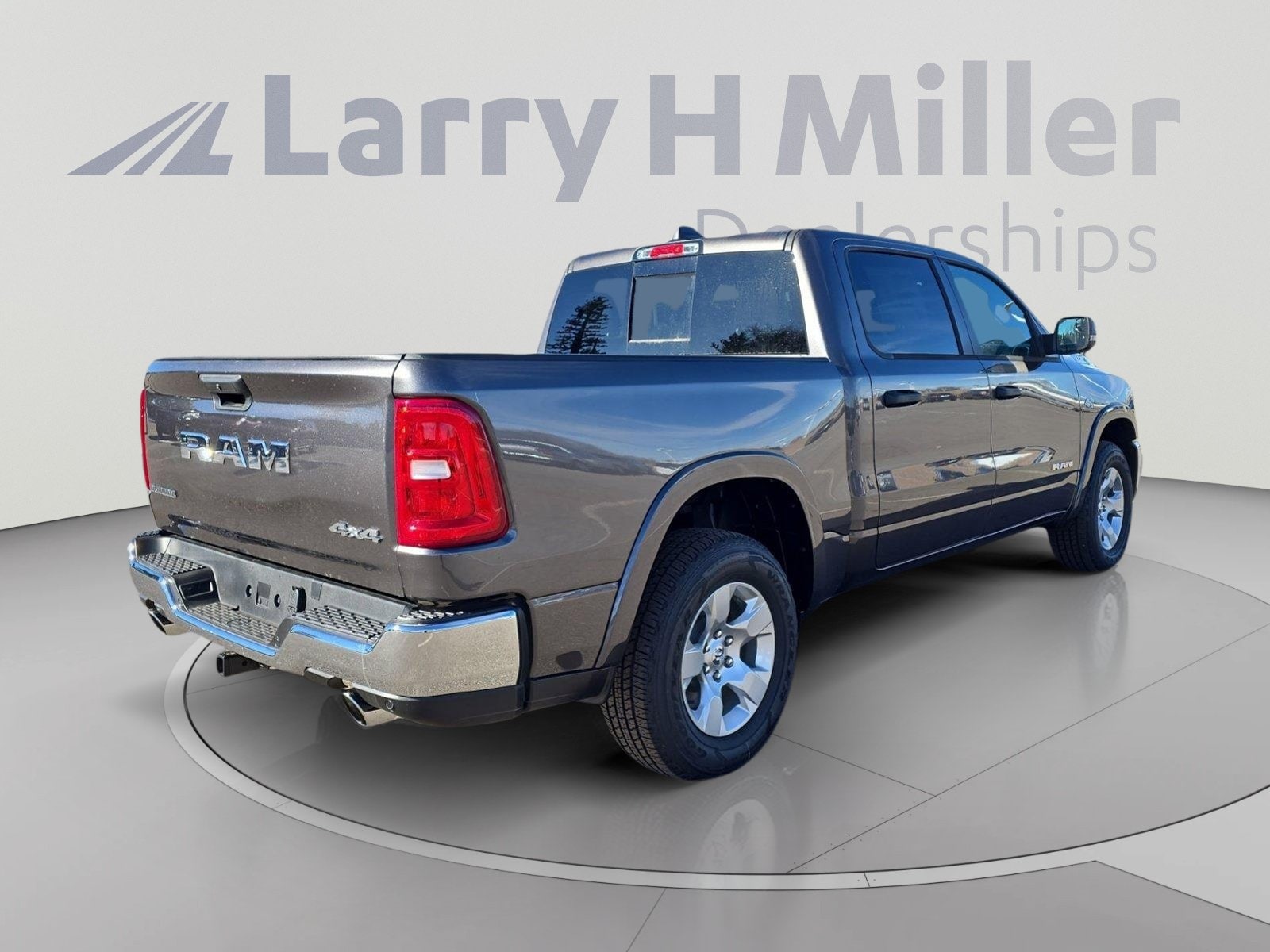 2026 RAM 1500 Big Horn/Lone Star - Photo 5