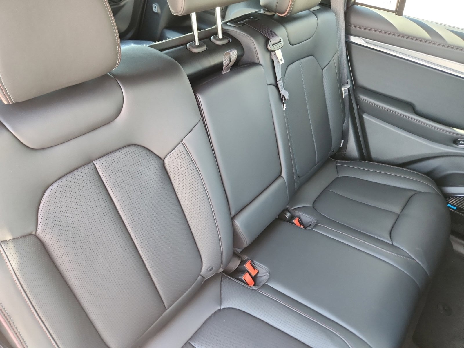 2025 Jeep Wagoneer S Launch Edition - Photo 18