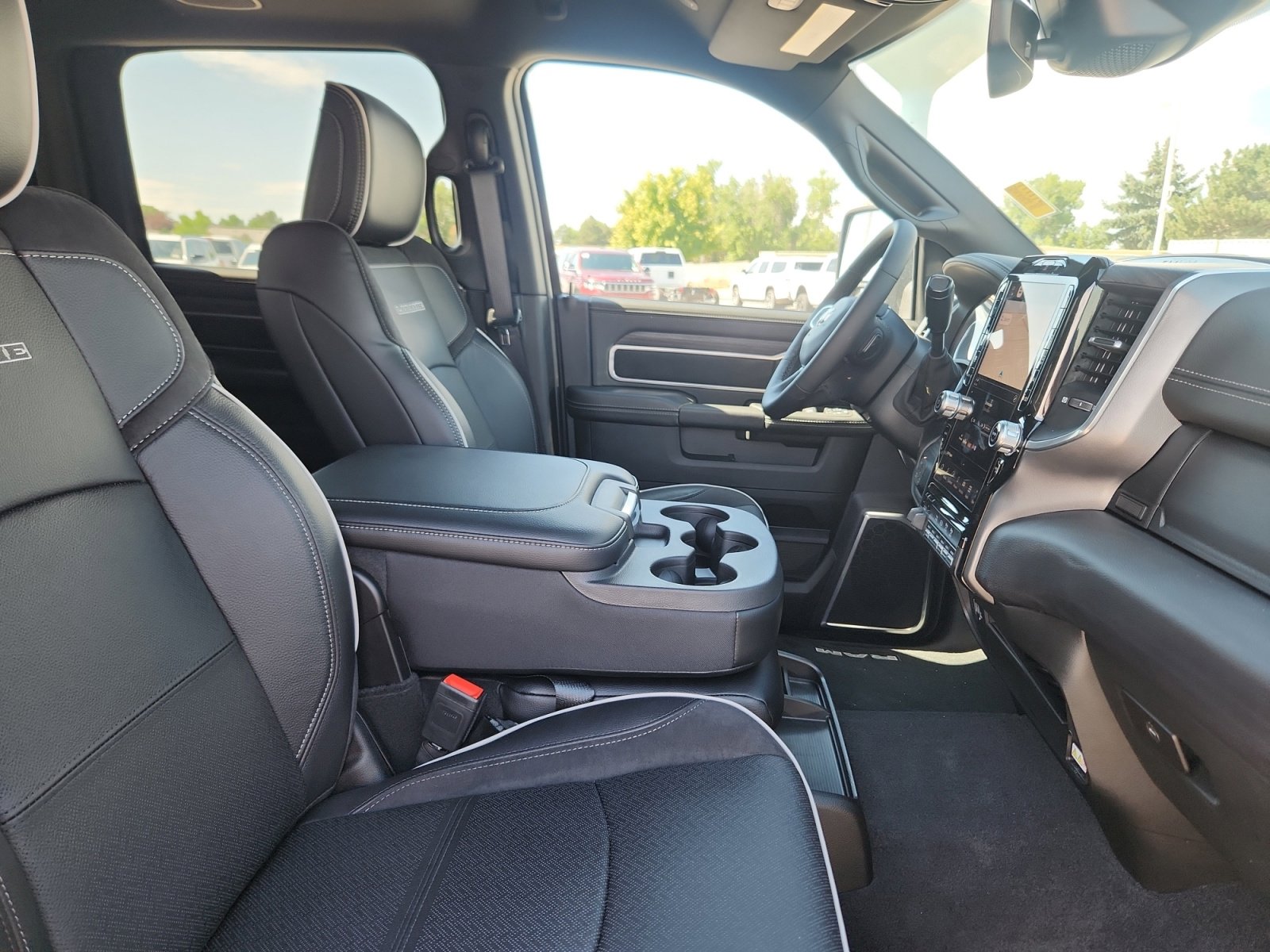 2025 RAM 2500 Laramie - Photo 19