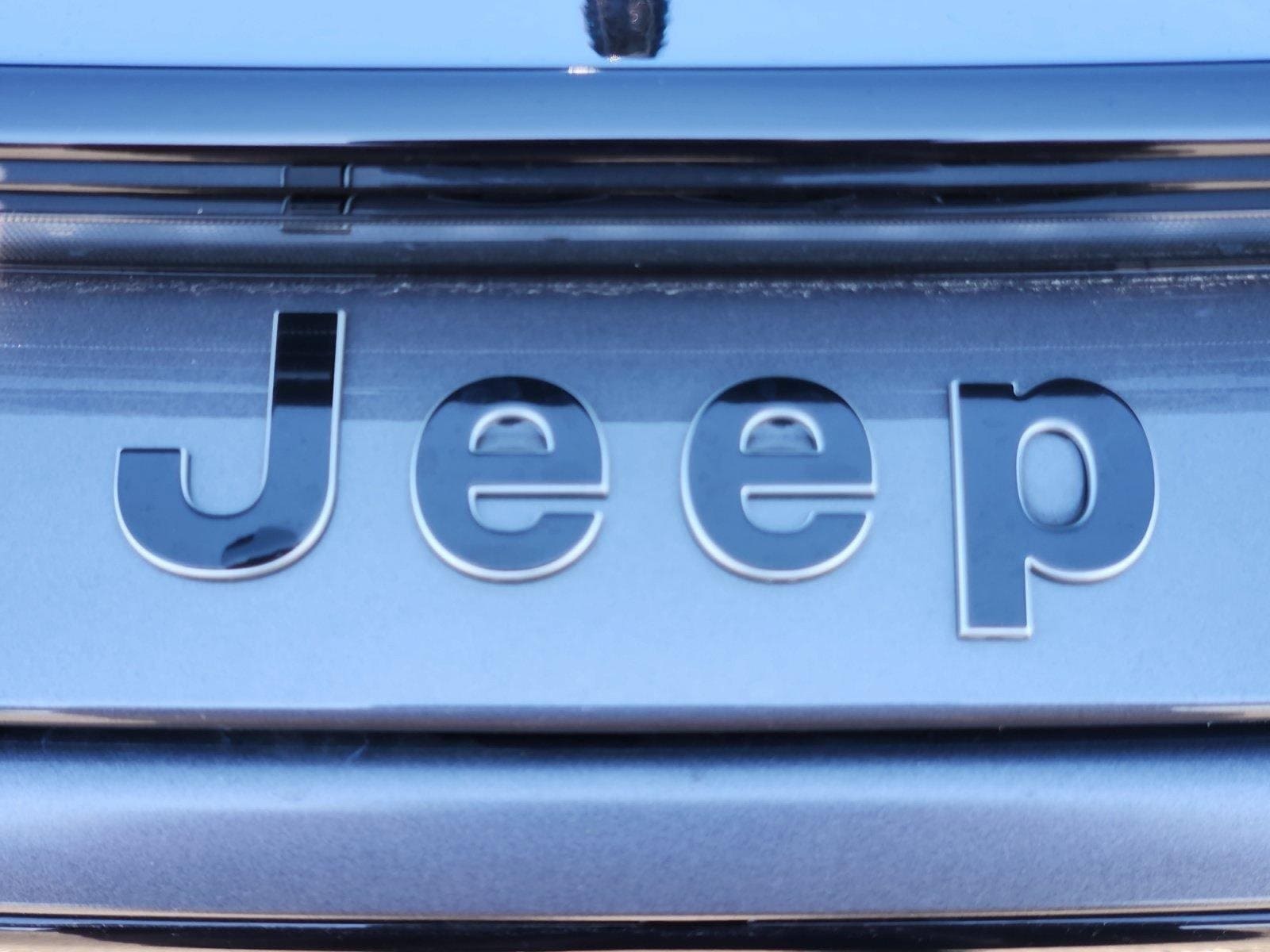 2025 Jeep Wagoneer S Launch Edition - Photo 23