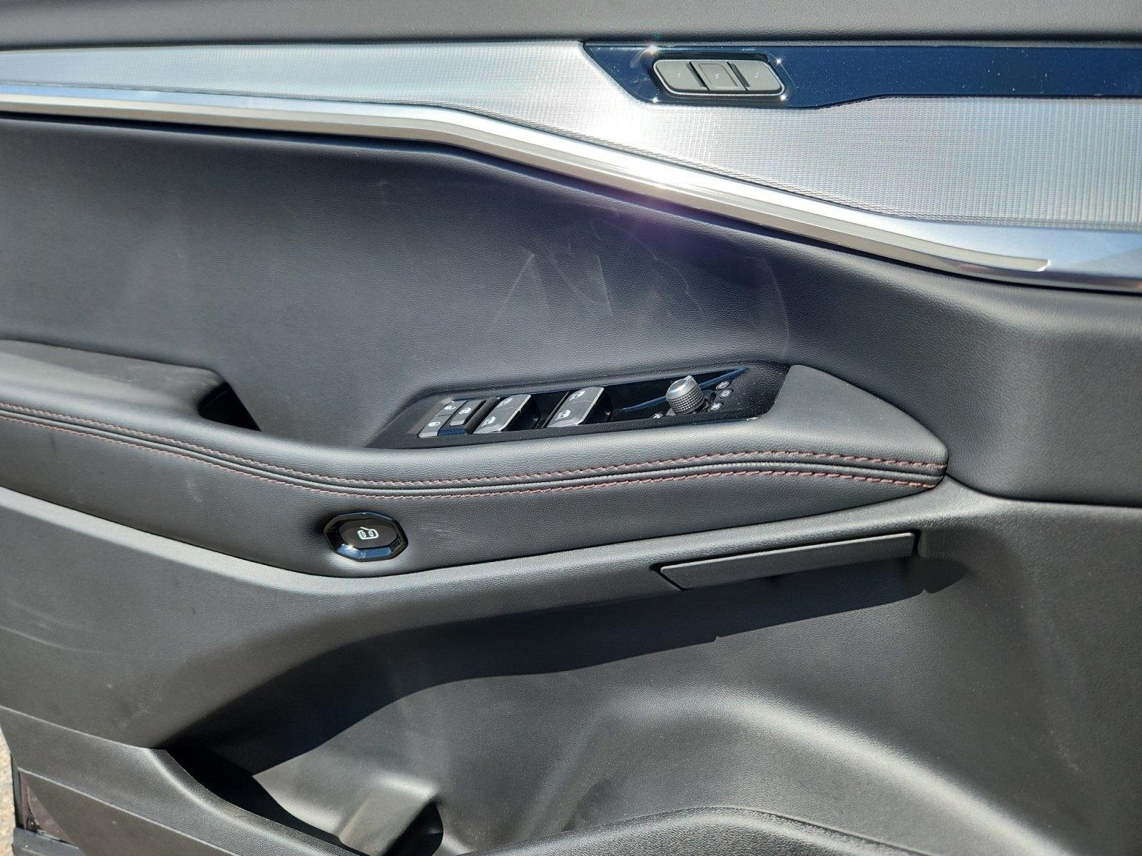 2025 Jeep Wagoneer S Launch Edition - Photo 13