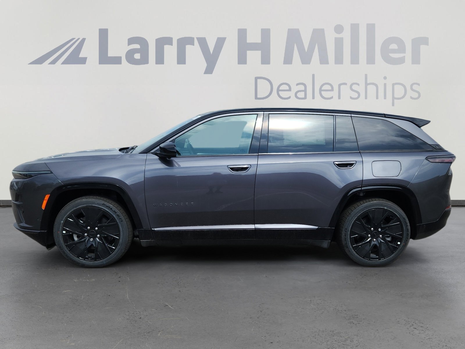 2025 Jeep Wagoneer S Launch Edition photo 3