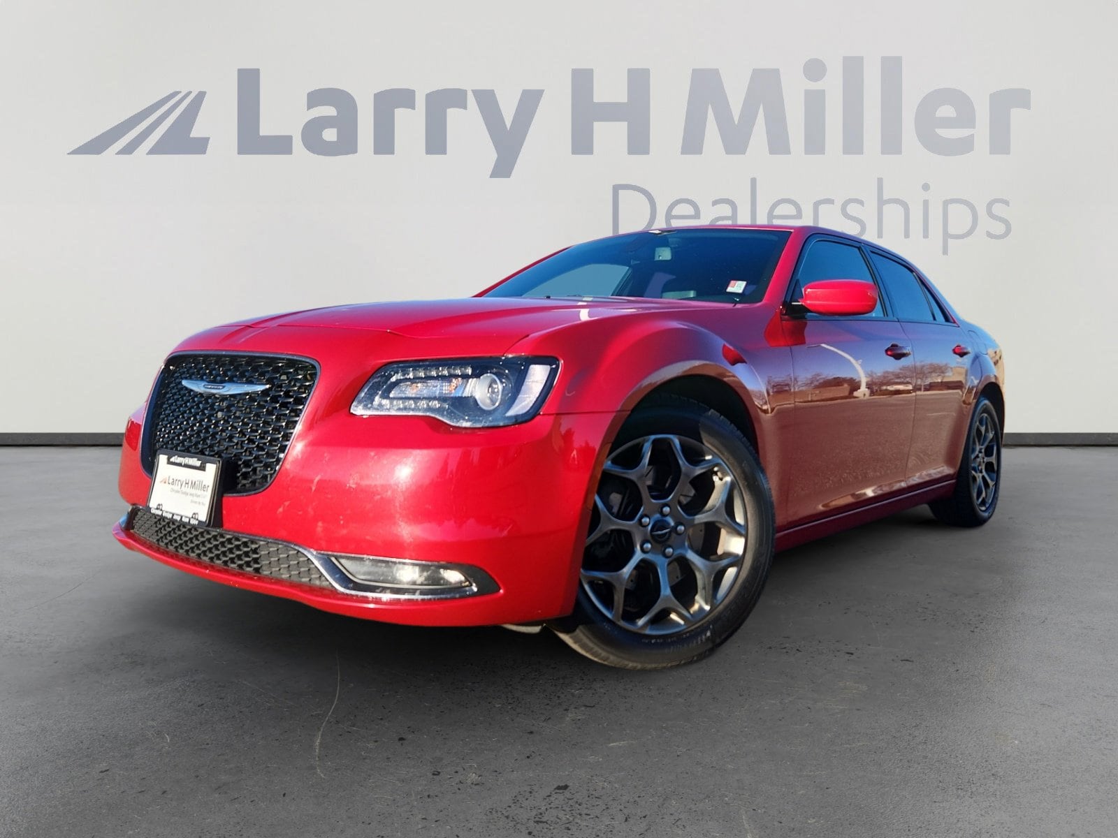 2017 Chrysler 300 S's photo