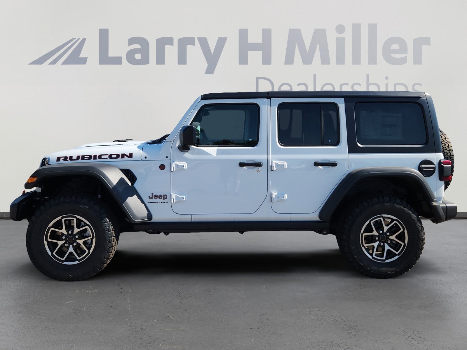 2025 Jeep Wrangler Rubicon Sport photo 3