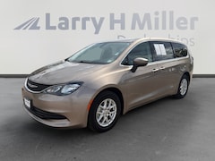 Used 2017 Chrysler Pacifica Touring Van for sale in Denver, CO