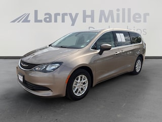 Used 2017 Chrysler Pacifica Touring Van Denver, CO