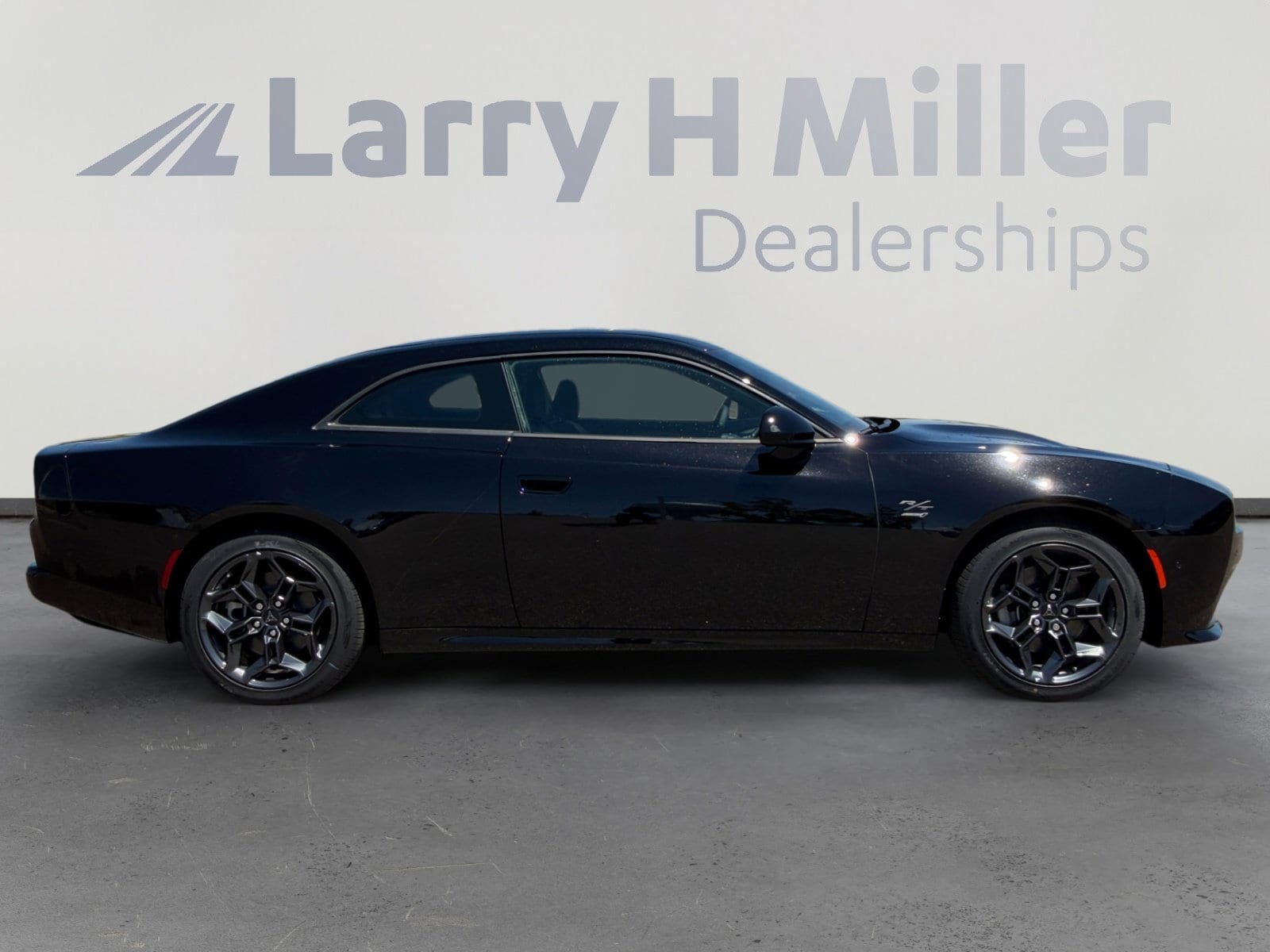 2025 Dodge Charger Daytona R/T - Photo 6