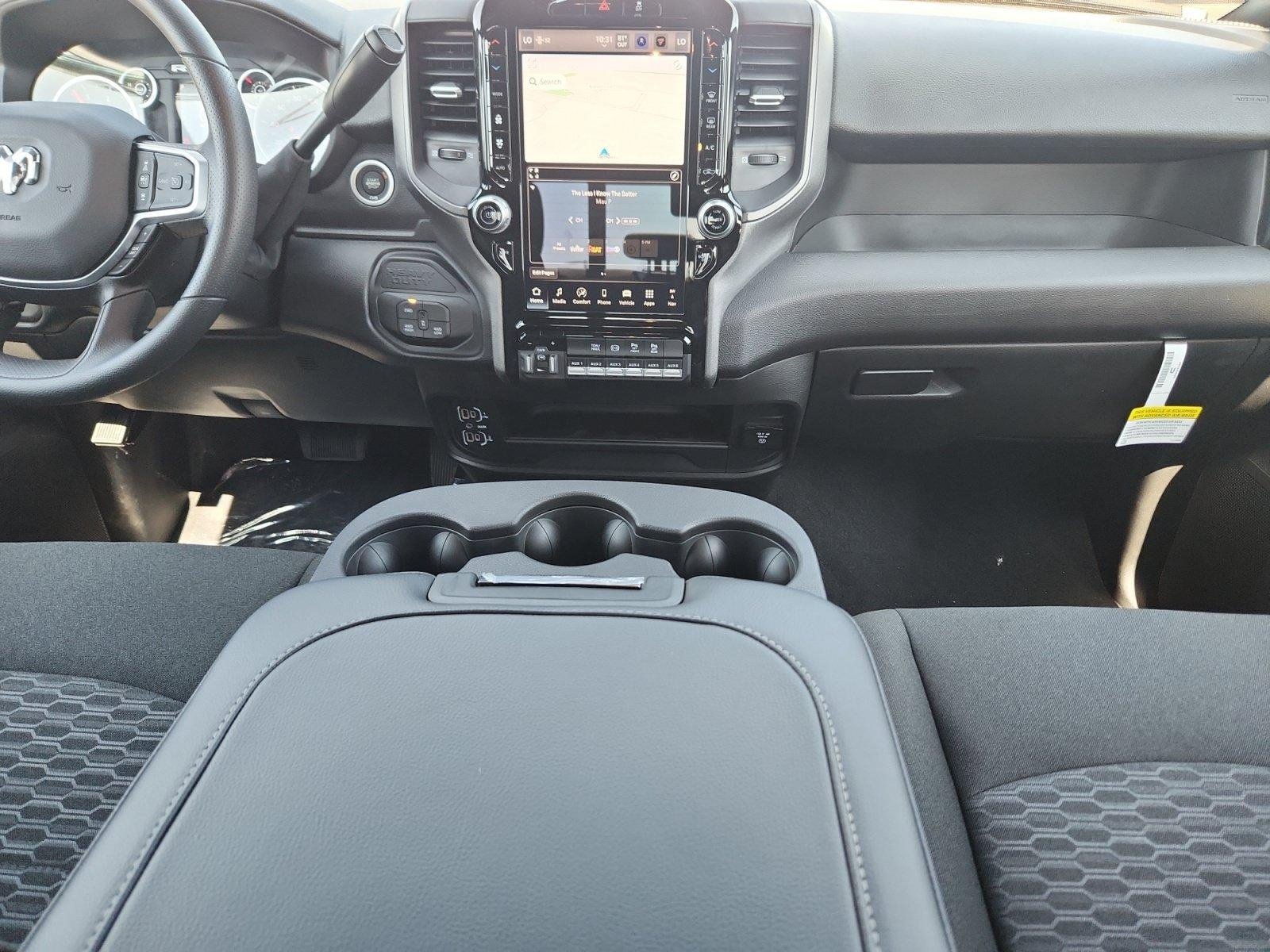 2025 RAM 2500 Tradesman - Photo 20