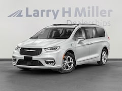 Used 2022 Chrysler Pacifica Hybrid Touring L Van Passenger Van for sale in Denver, CO