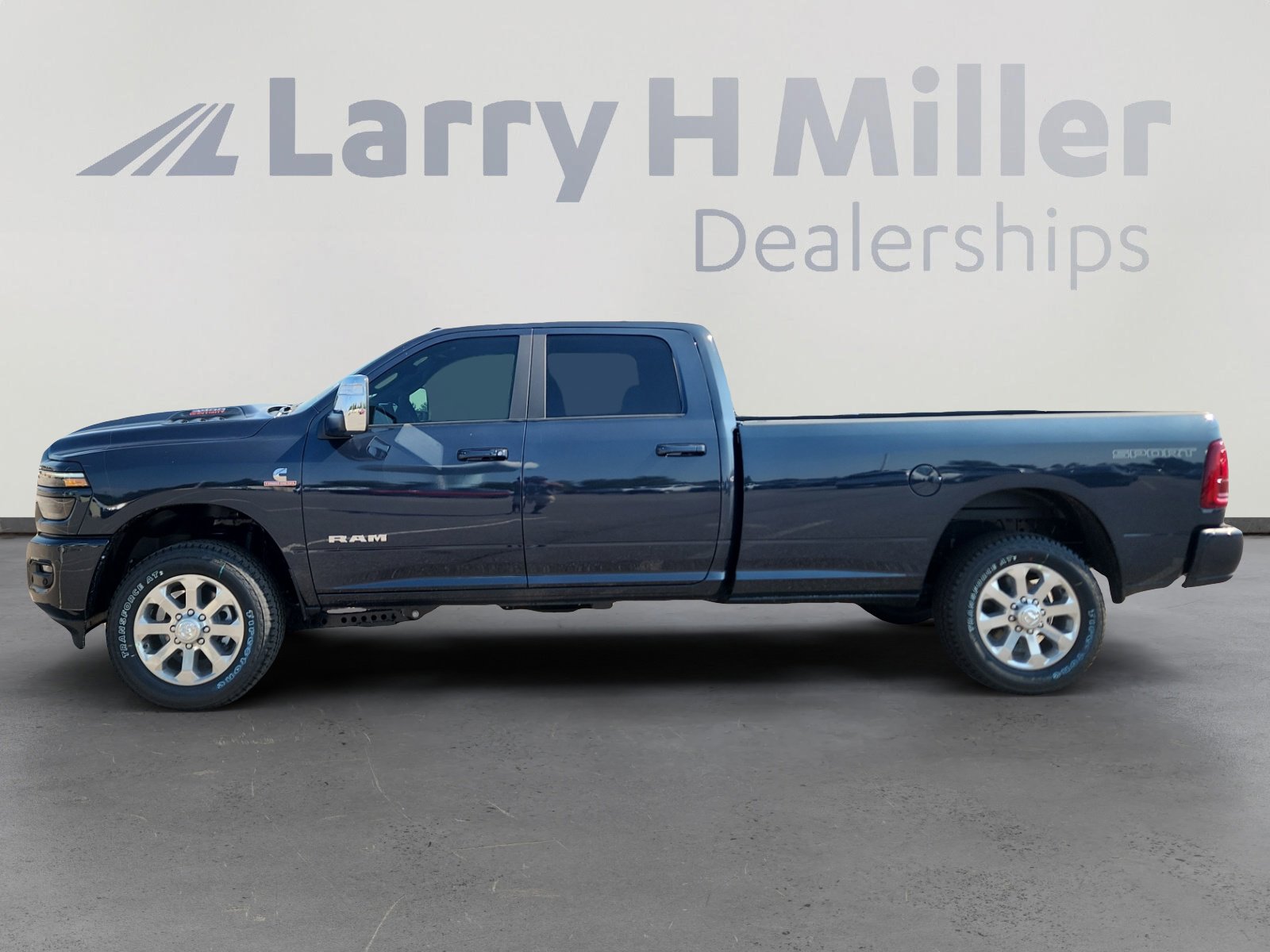 2025 Ram 3500 Laramie photo 3