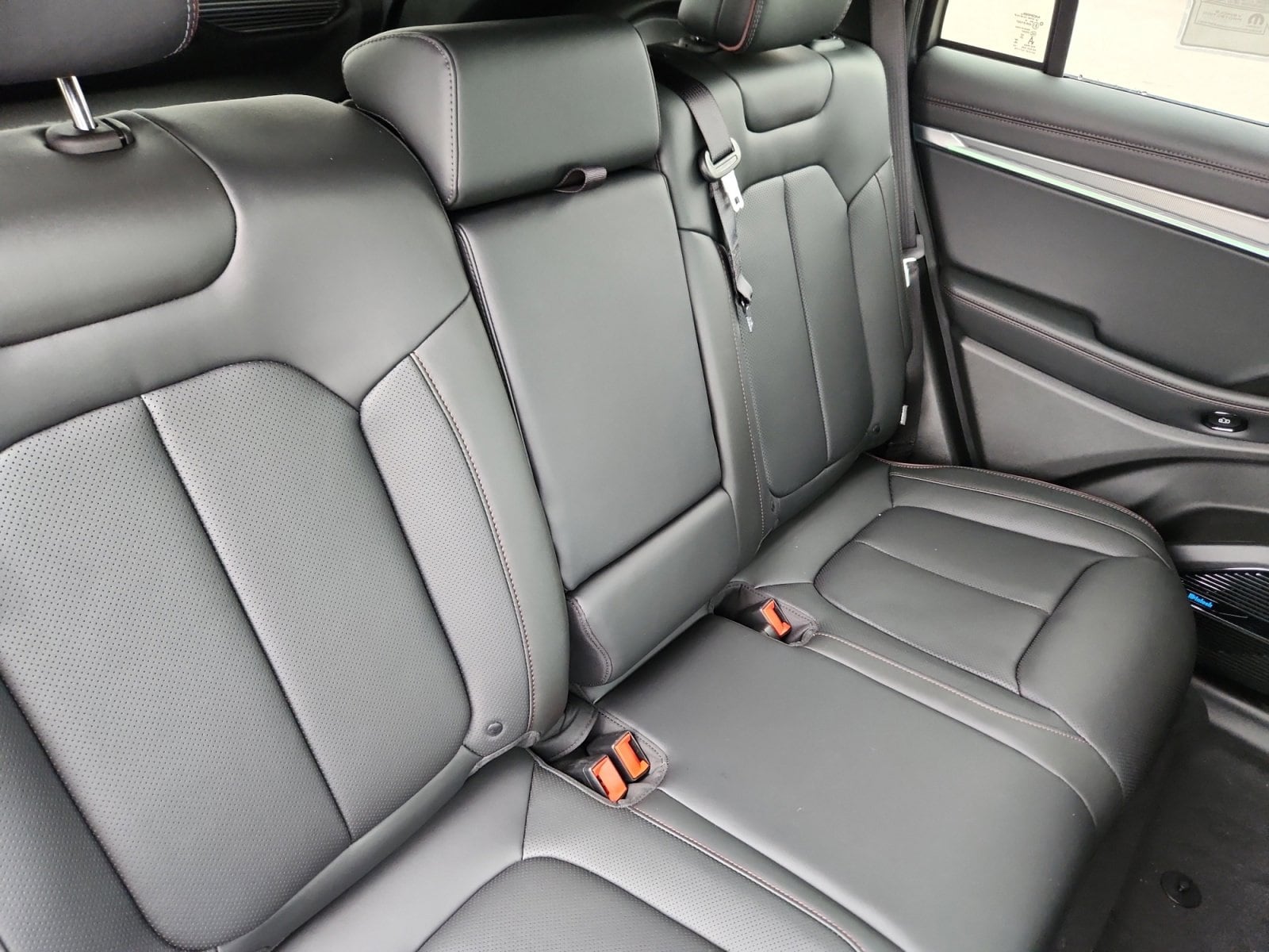 2025 Jeep Wagoneer S Launch Edition - Photo 18
