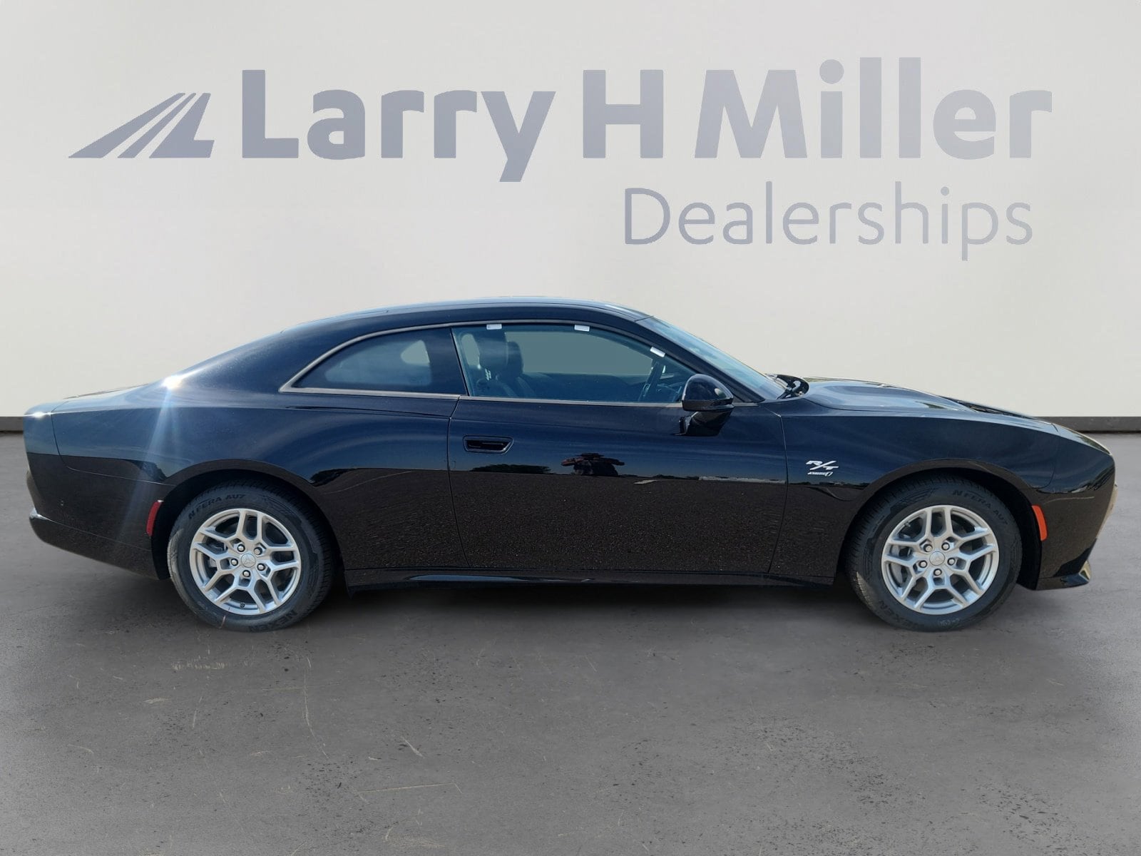 2025 Dodge Charger Daytona R/T - Photo 6