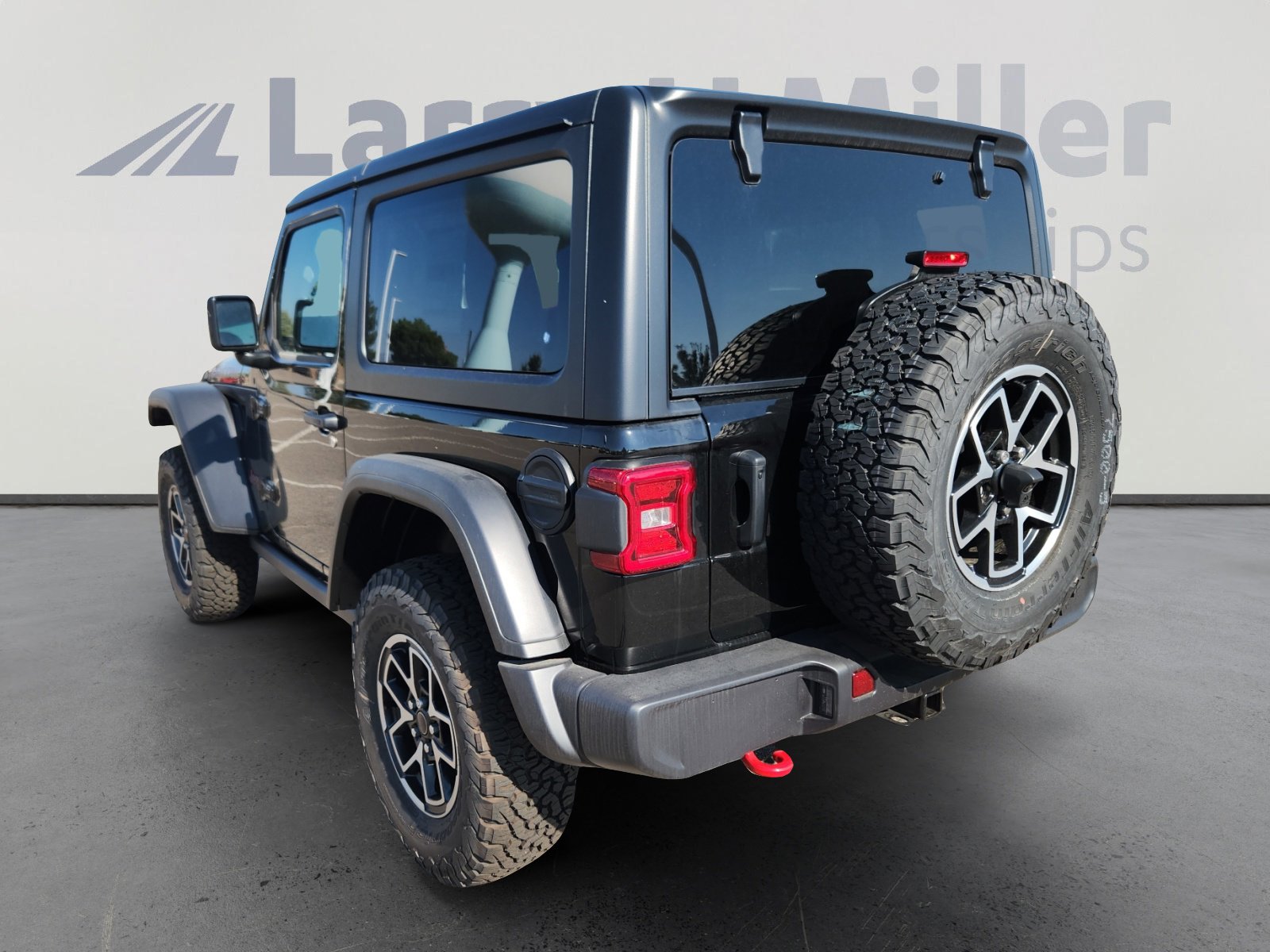 2025 Jeep Wrangler 2-Door Rubicon - Photo 3