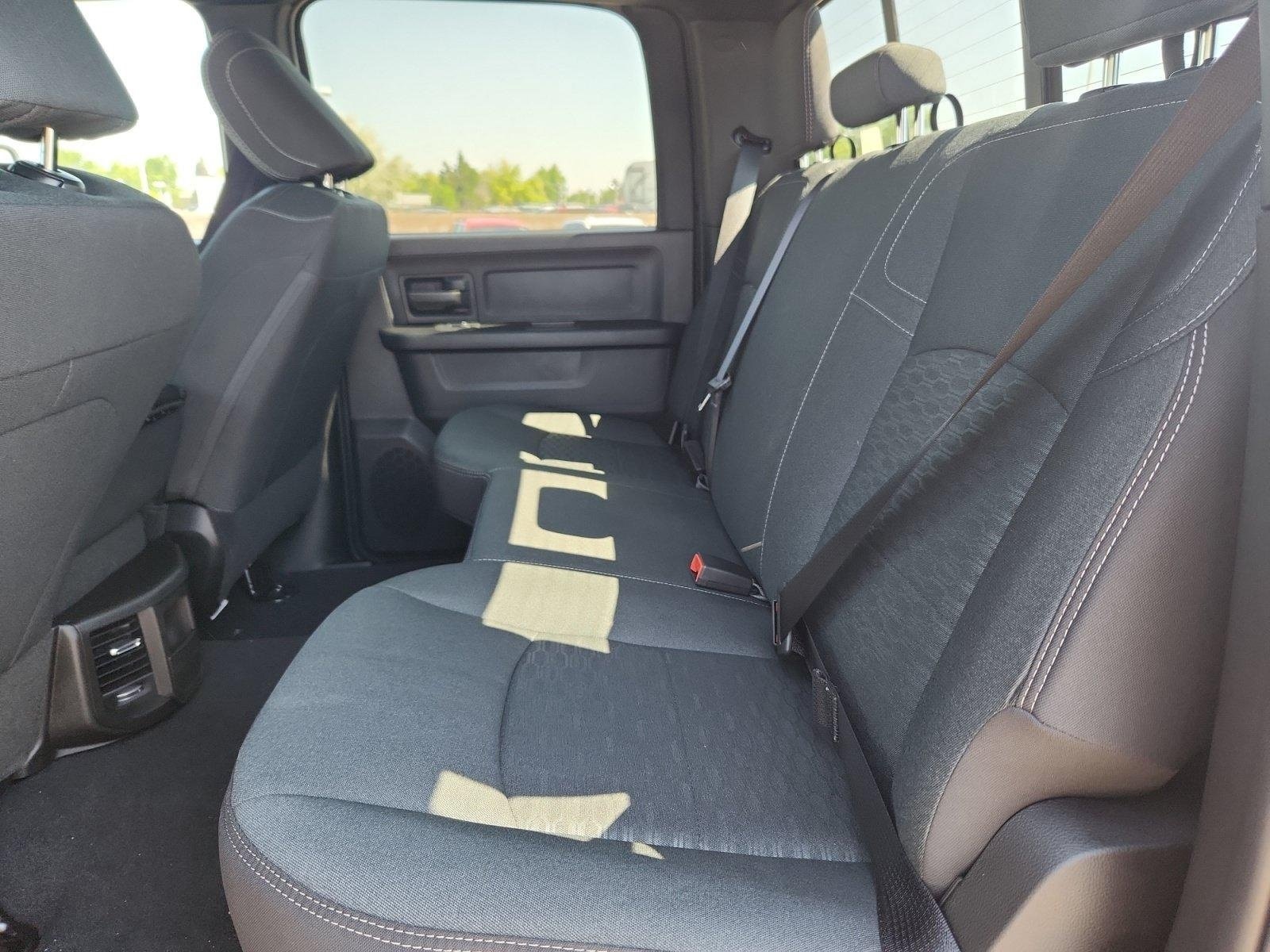 2025 RAM 2500 Tradesman - Photo 17