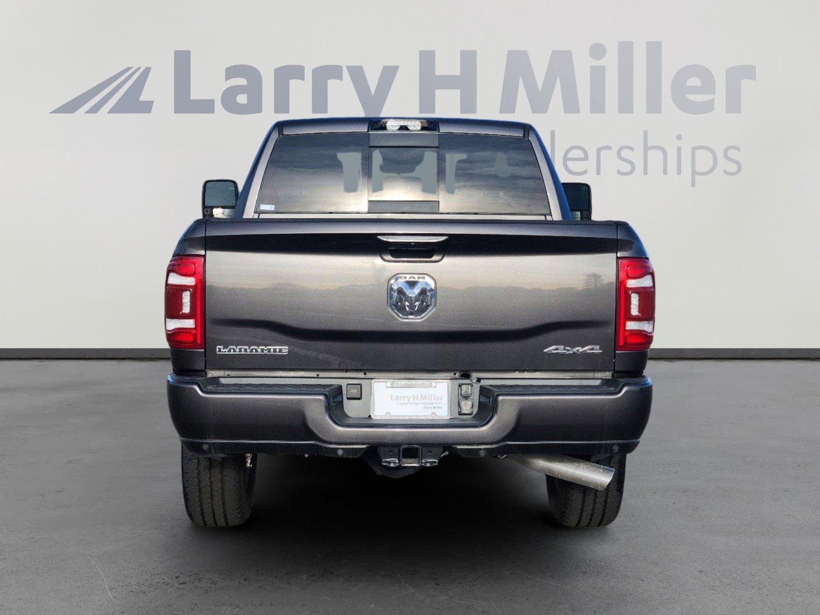 2024 Ram 2500 Laramie photo 2