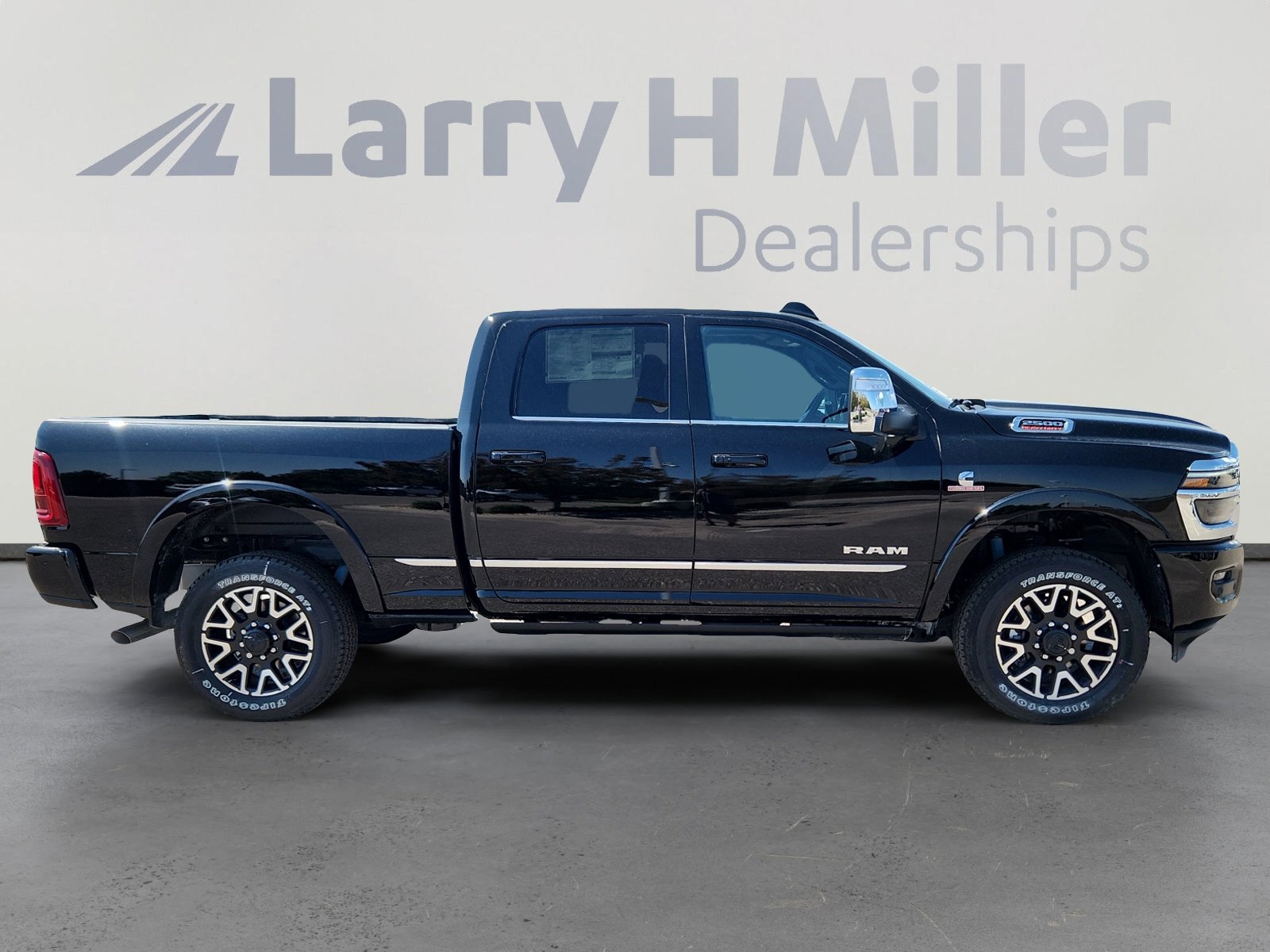2025 RAM 2500 Limited - Photo 6