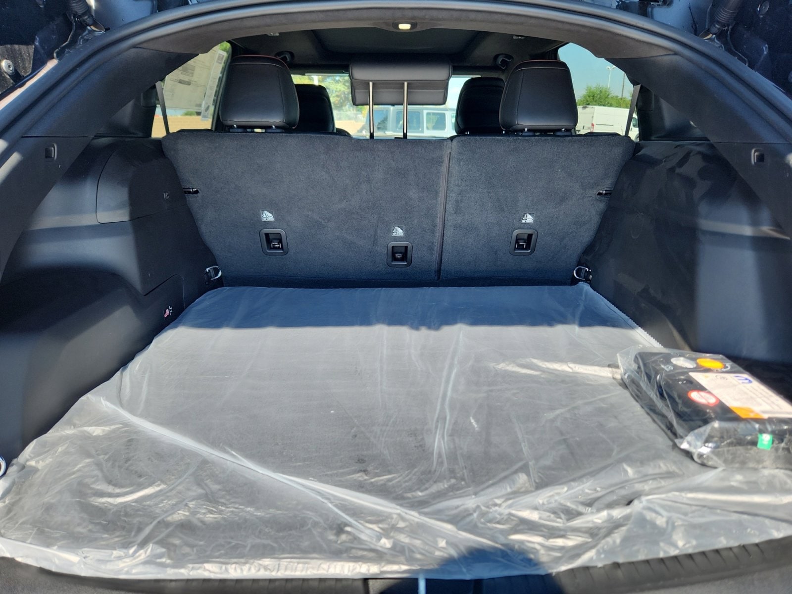 2025 Jeep Wagoneer S Launch Edition - Photo 34