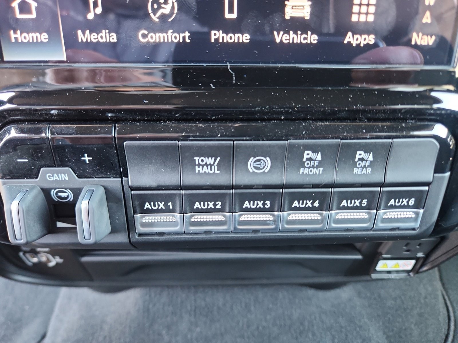 2025 RAM 2500 Laramie - Photo 33