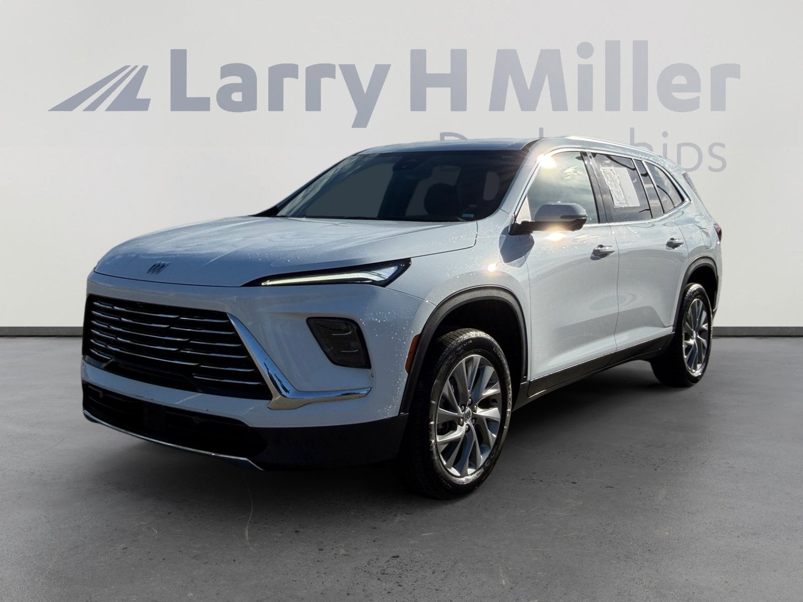 2025 Buick Enclave Preferred's photo