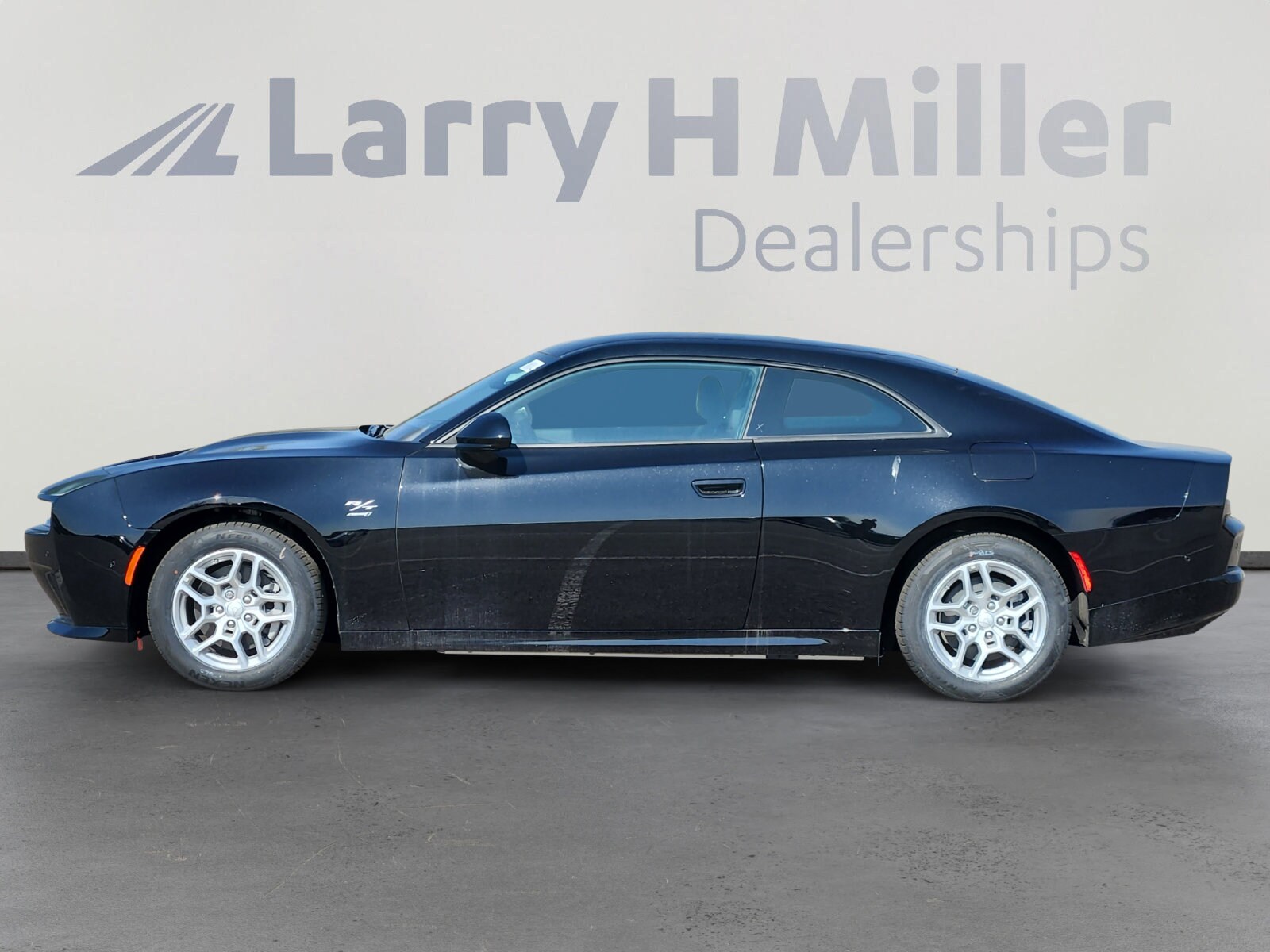2025 Dodge Charger Daytona R/T photo 3