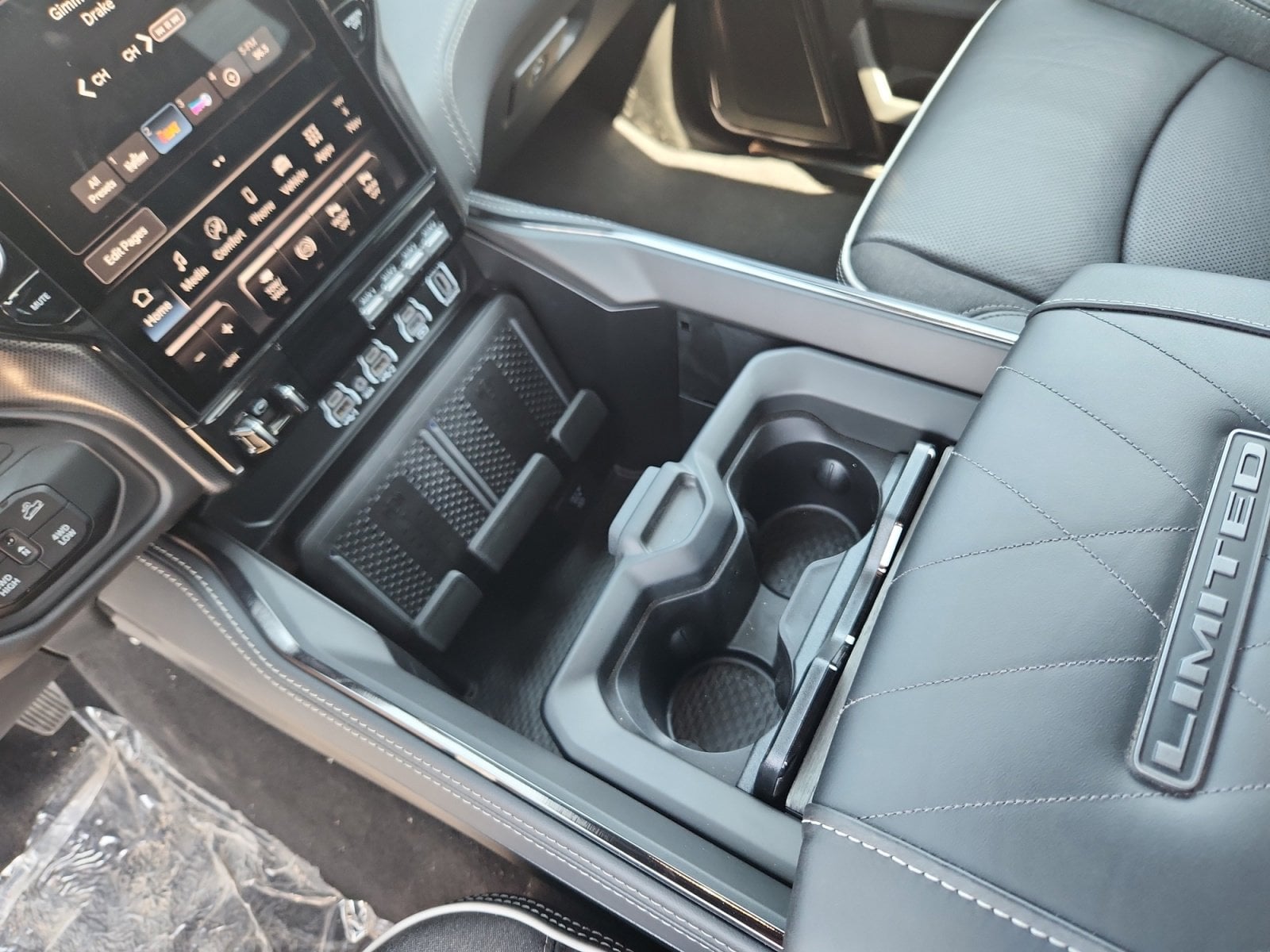 2025 RAM 2500 Limited - Photo 15