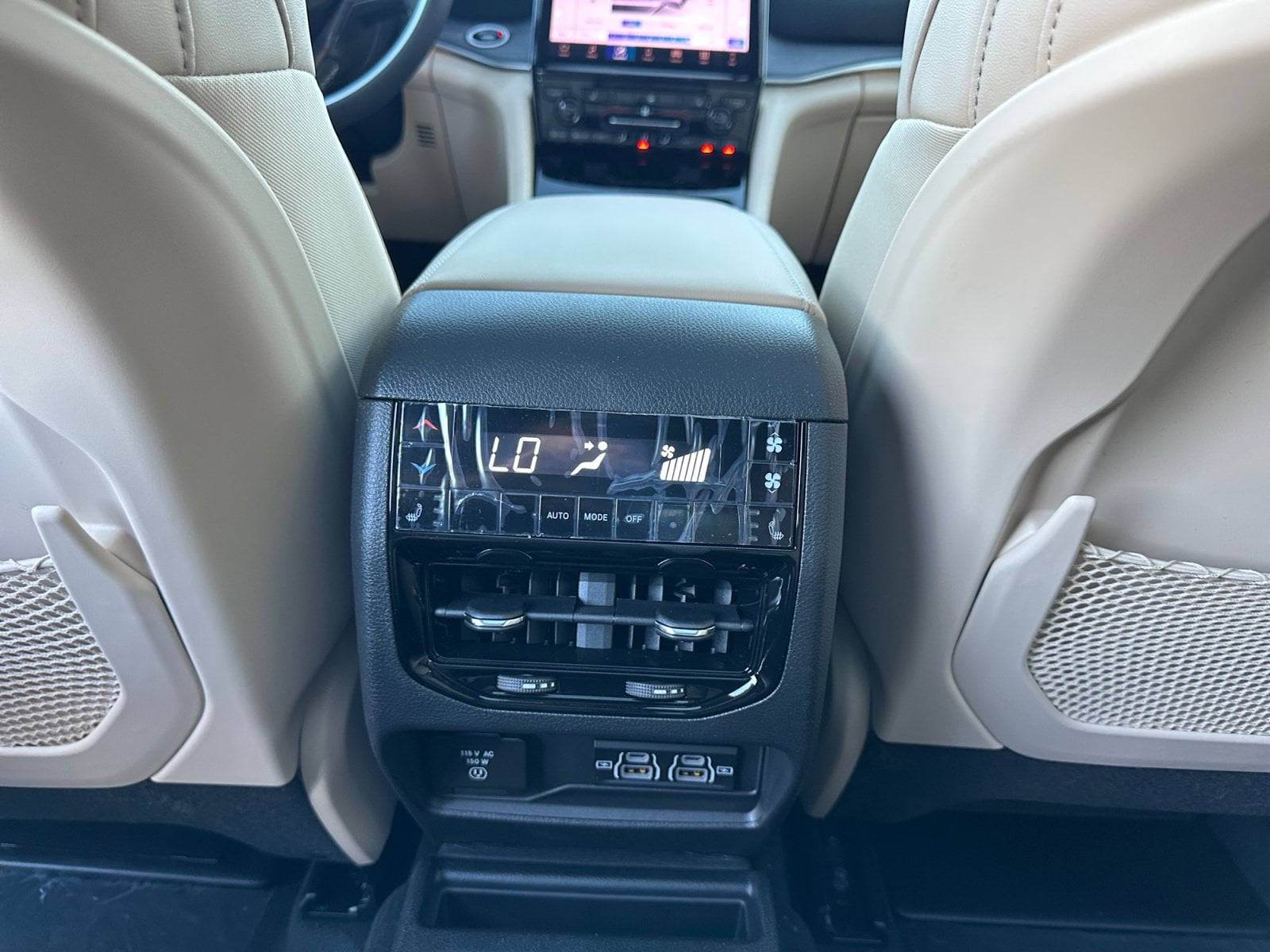 2025 Jeep Grand Cherokee L Limited - Photo 18