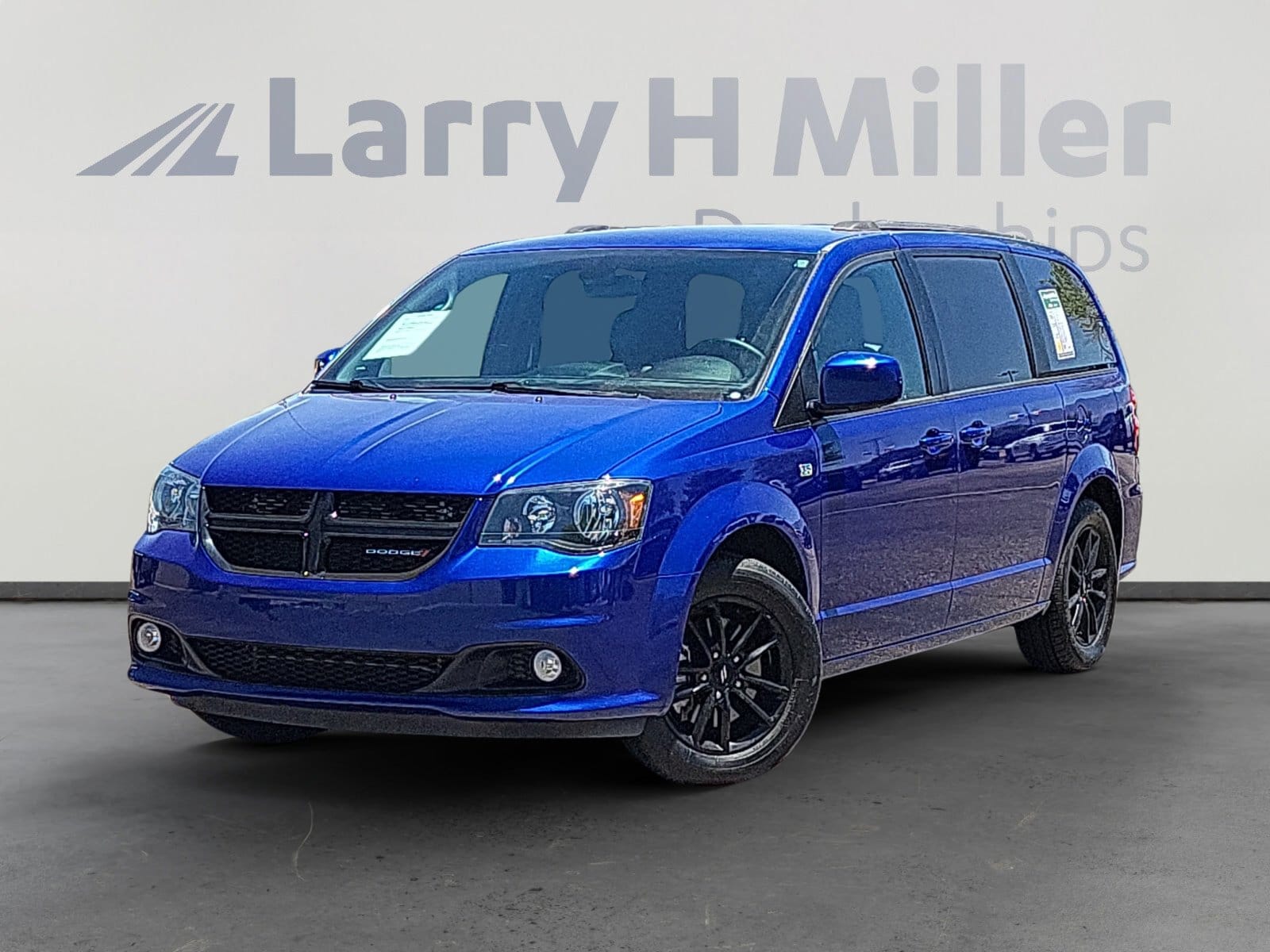 2019 Dodge Grand Caravan SXT 35th Anniversary Edition's photo