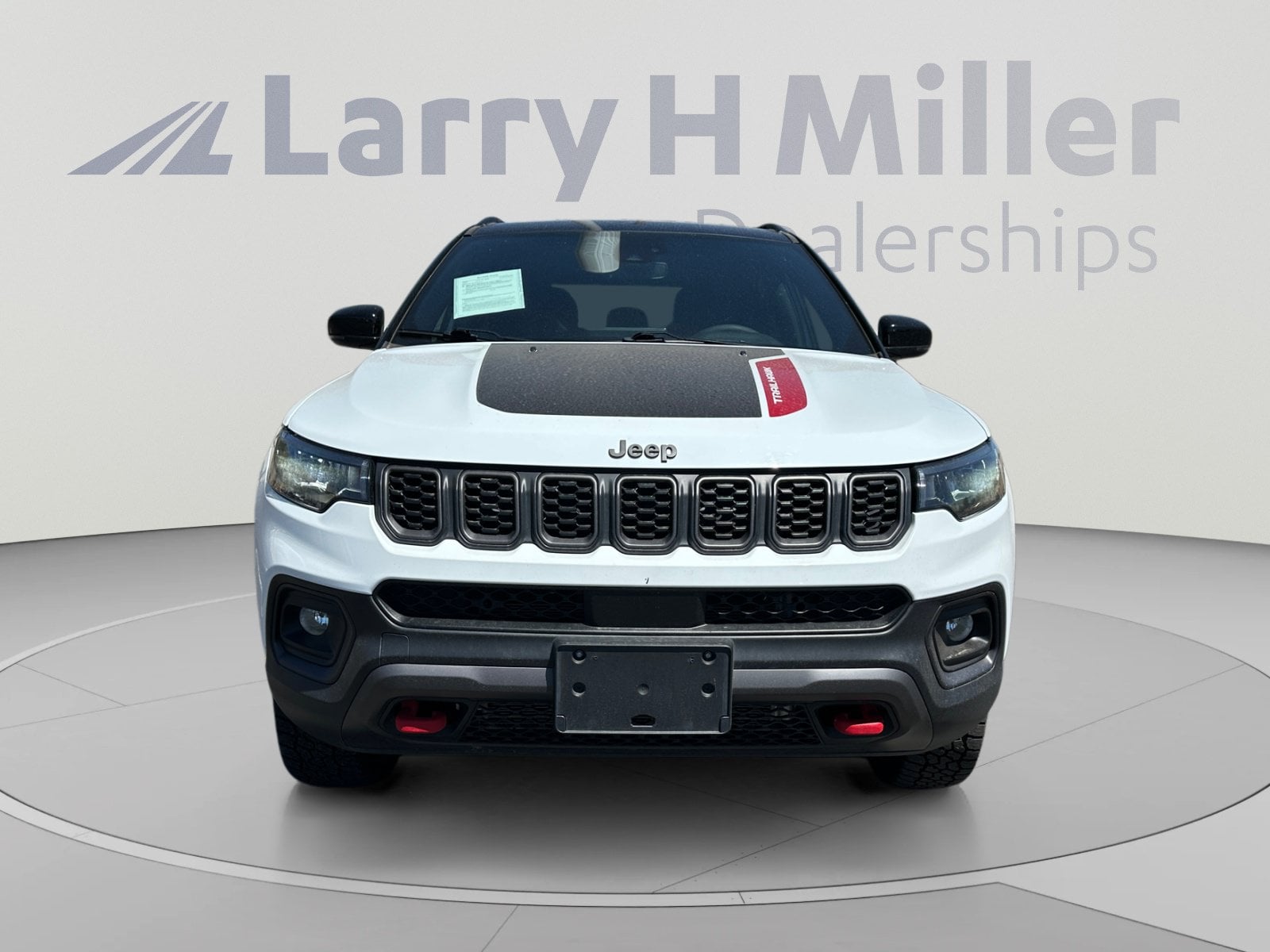 2025 Jeep Compass Trailhawk - Photo 9