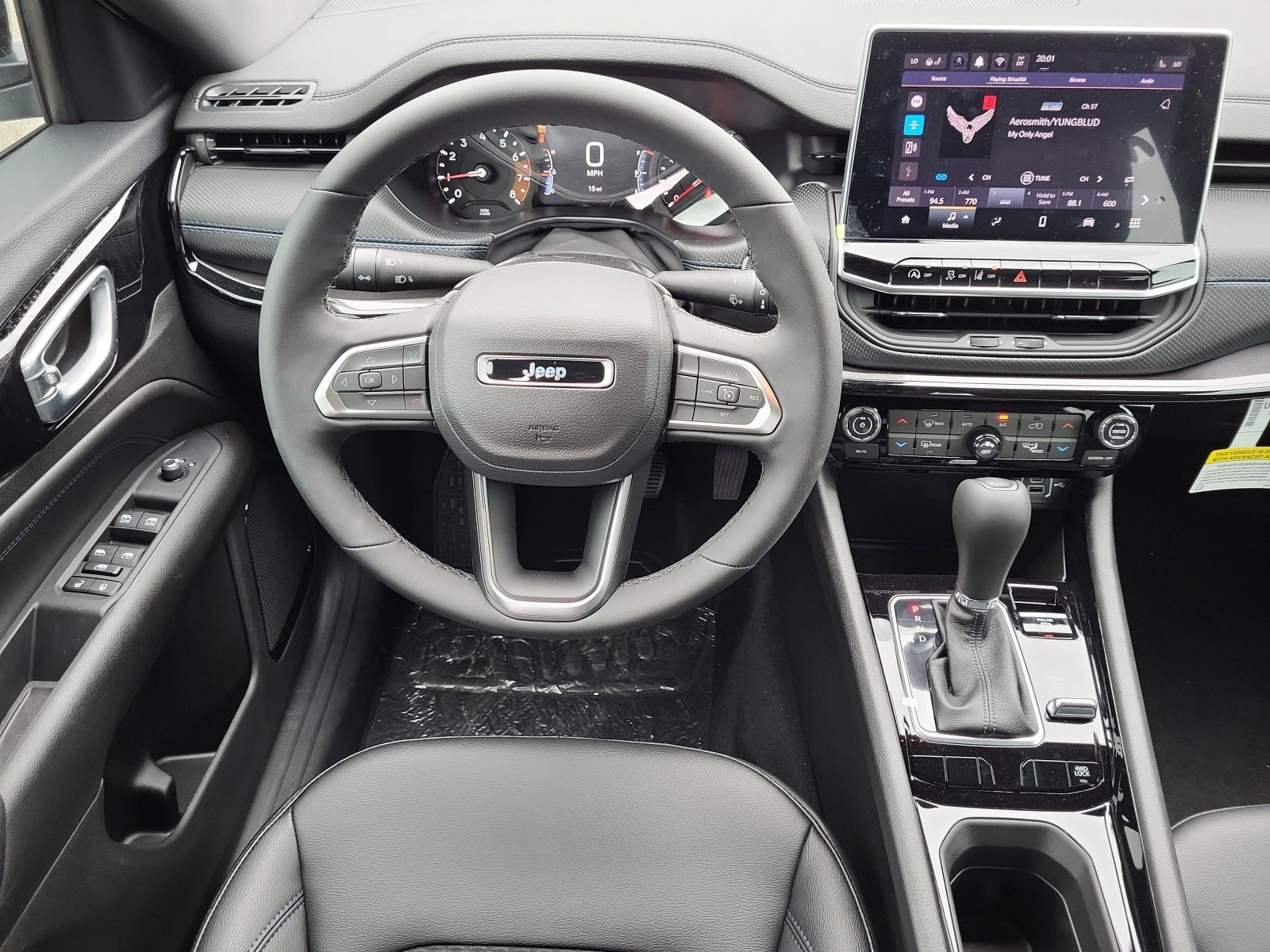 2026 Jeep Compass Latitude Altitude - Photo 25