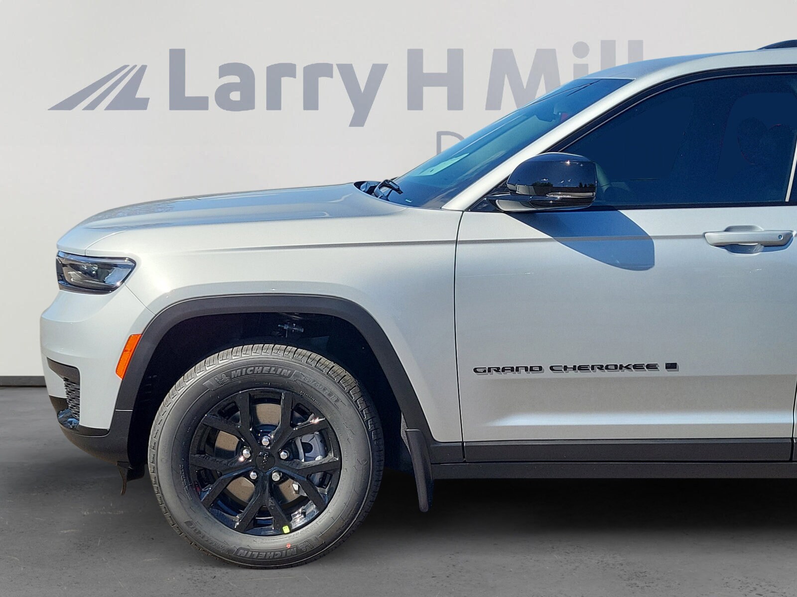 2025 Jeep Grand Cherokee Altitude X photo 3