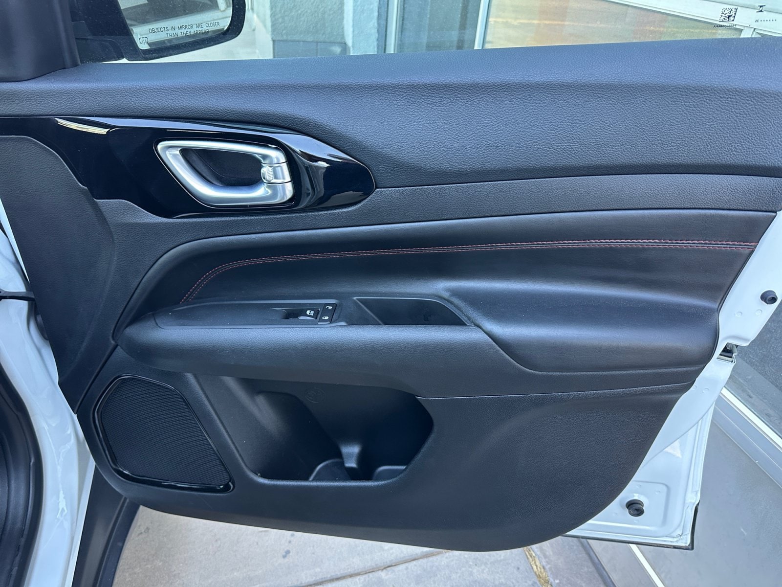 2025 Jeep Compass Trailhawk - Photo 31
