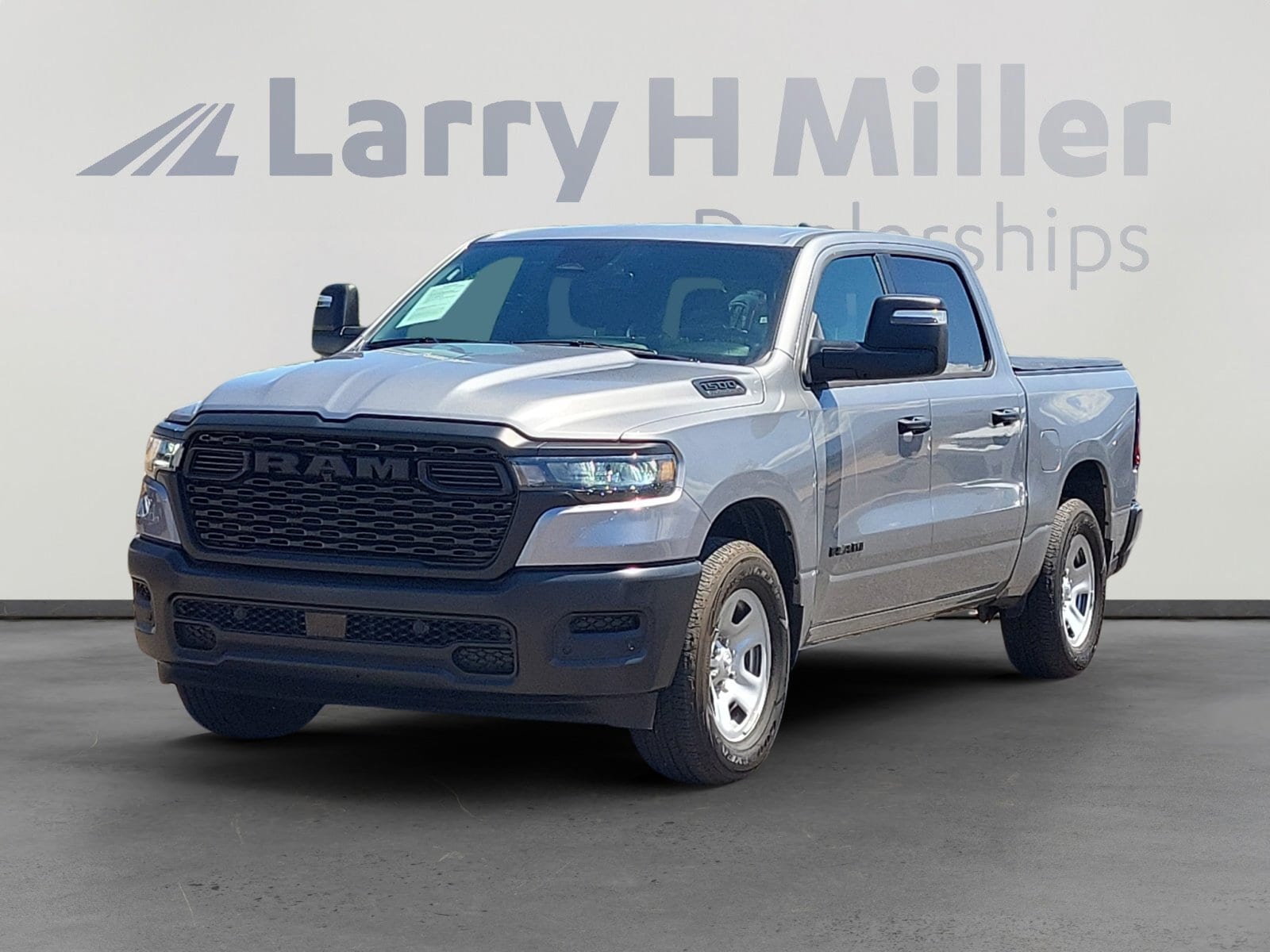 2026 RAM 1500 Tradesman 4x4 Crew Cab 5'7's photo