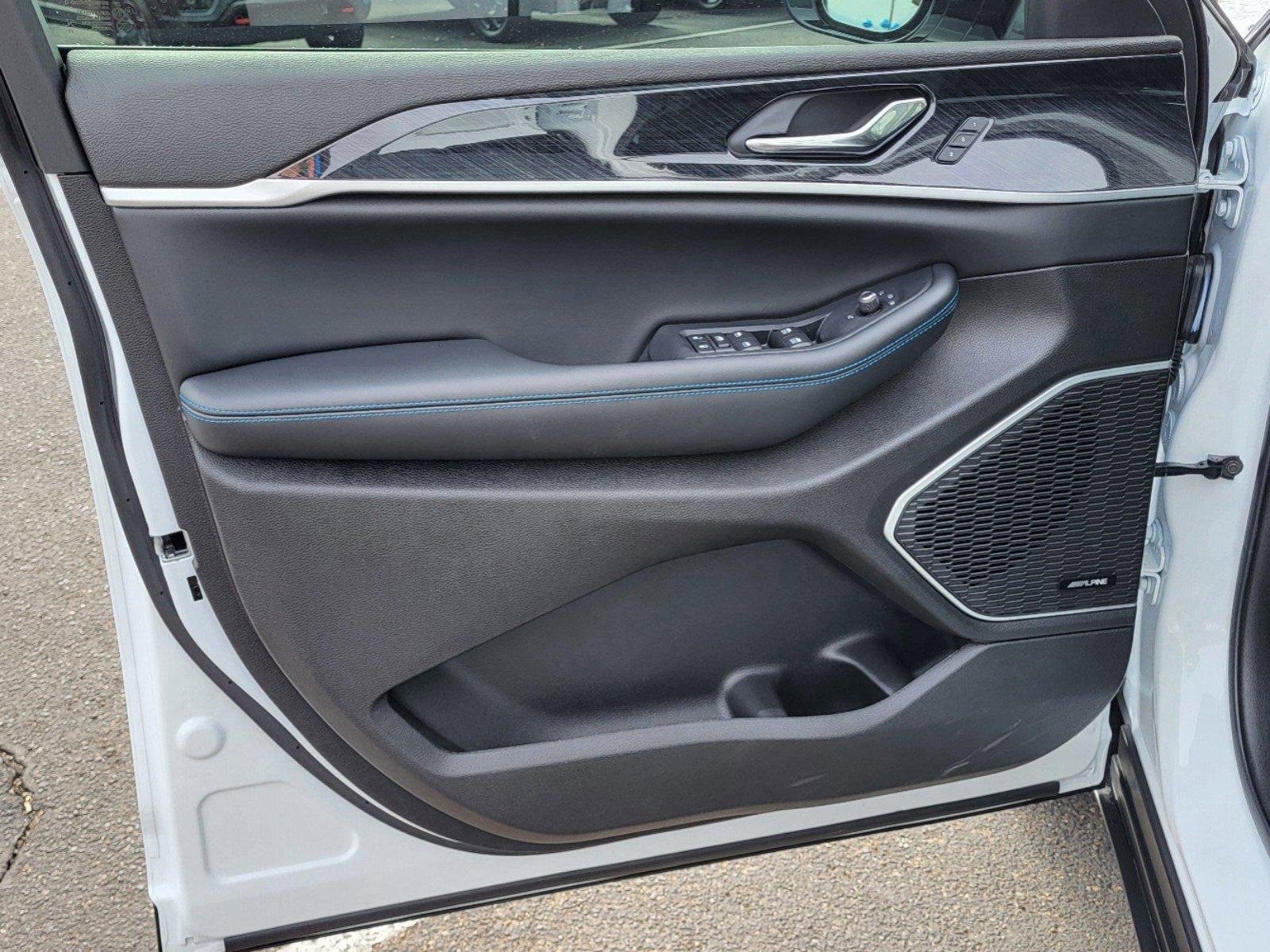 2024 Jeep Grand Cherokee Trailhawk 4xe - Photo 19