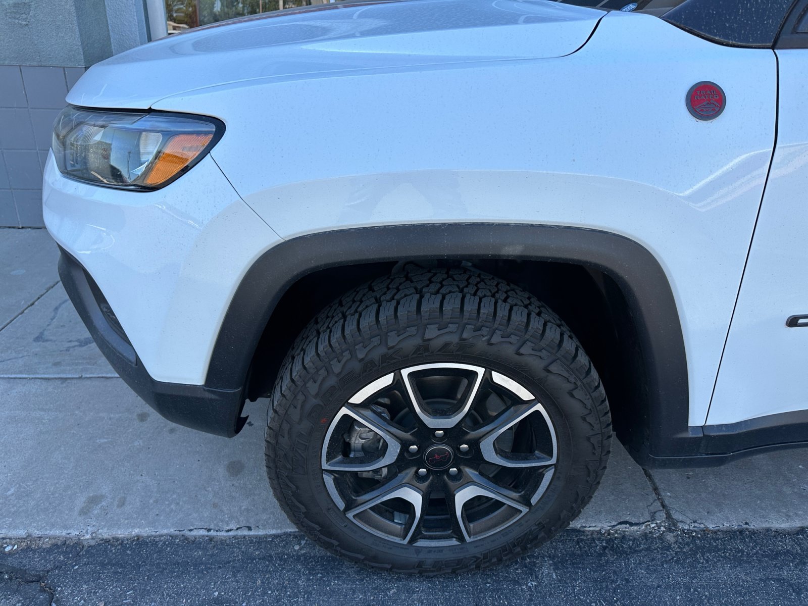 2025 Jeep Compass Trailhawk - Photo 11